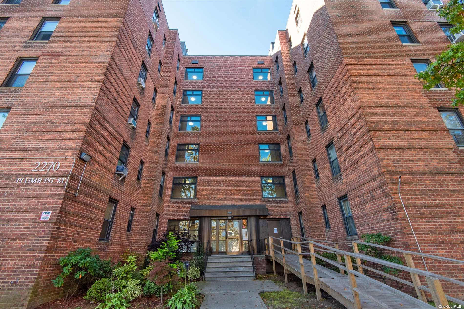 #1 photo, 2270 Plumb 1st Street, 布鲁克林 Brooklyn , NY 11229