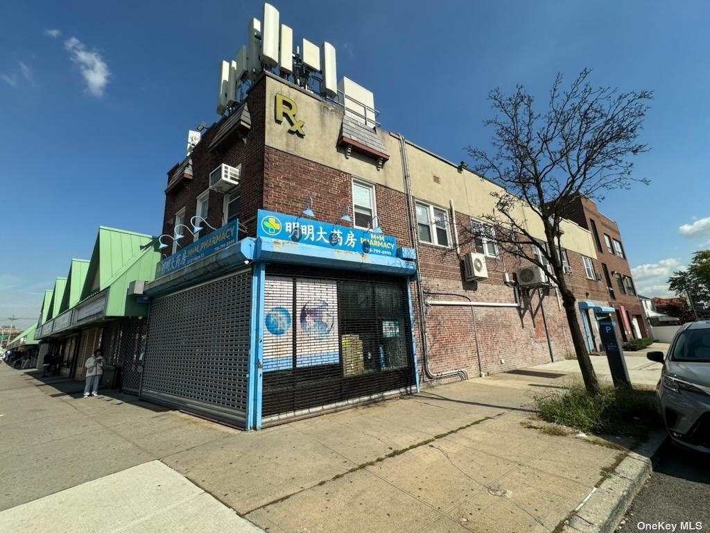 #1 photo, 57-37 Main Street, 法拉盛 Flushing , NY 11355