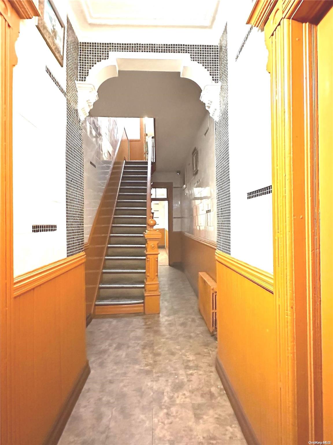 #9 photo, 242 Kingsland Avenue, ブルックリン区 Brooklyn , NY 11222