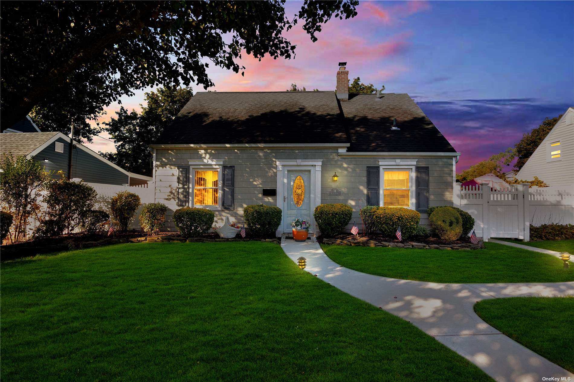 #1 photo, 34 Vista Lane, Levittown , NY 11756