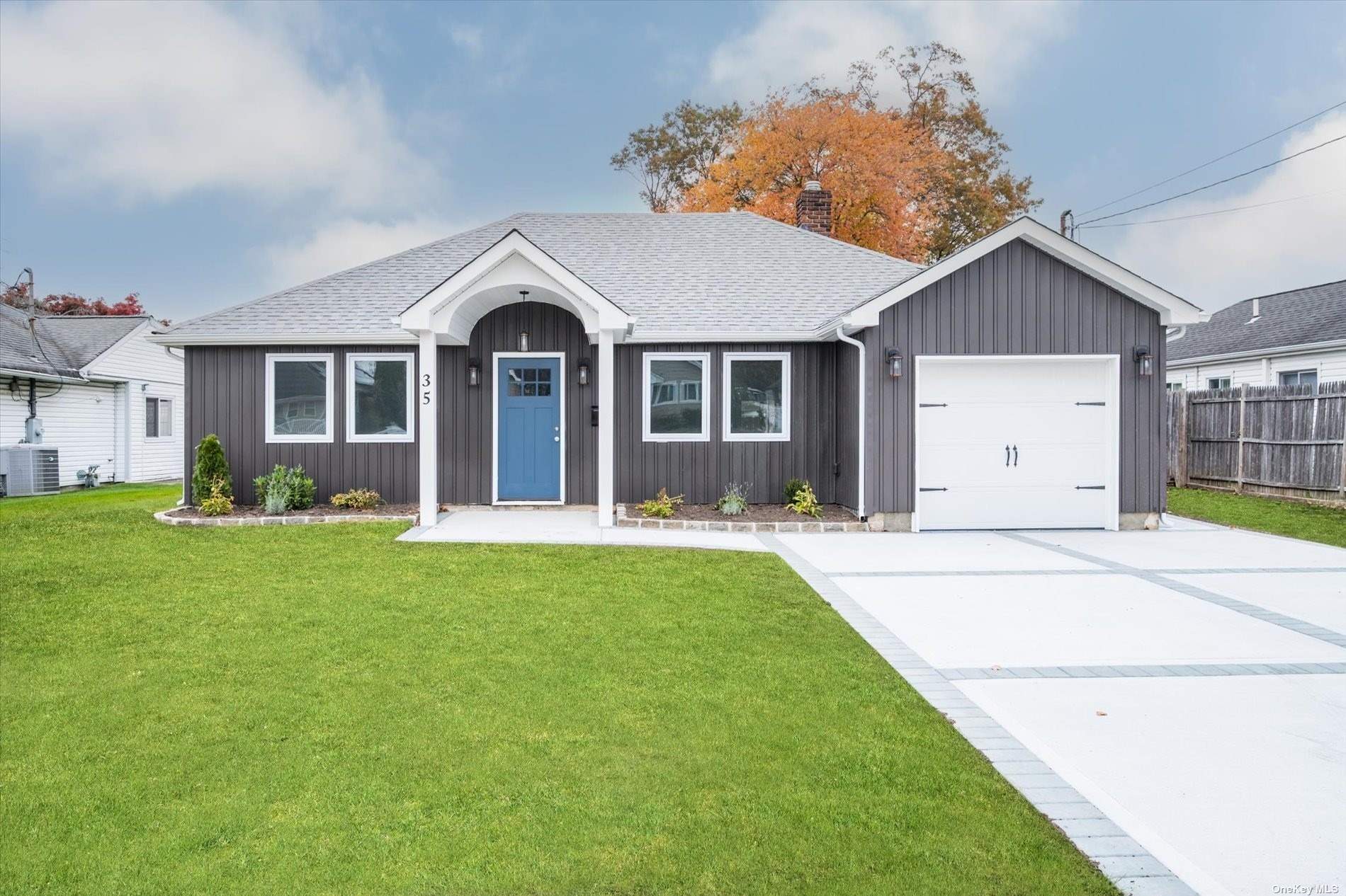 #1 photo, 35 Polo Road, 长岛 Massapequa , NY 11758