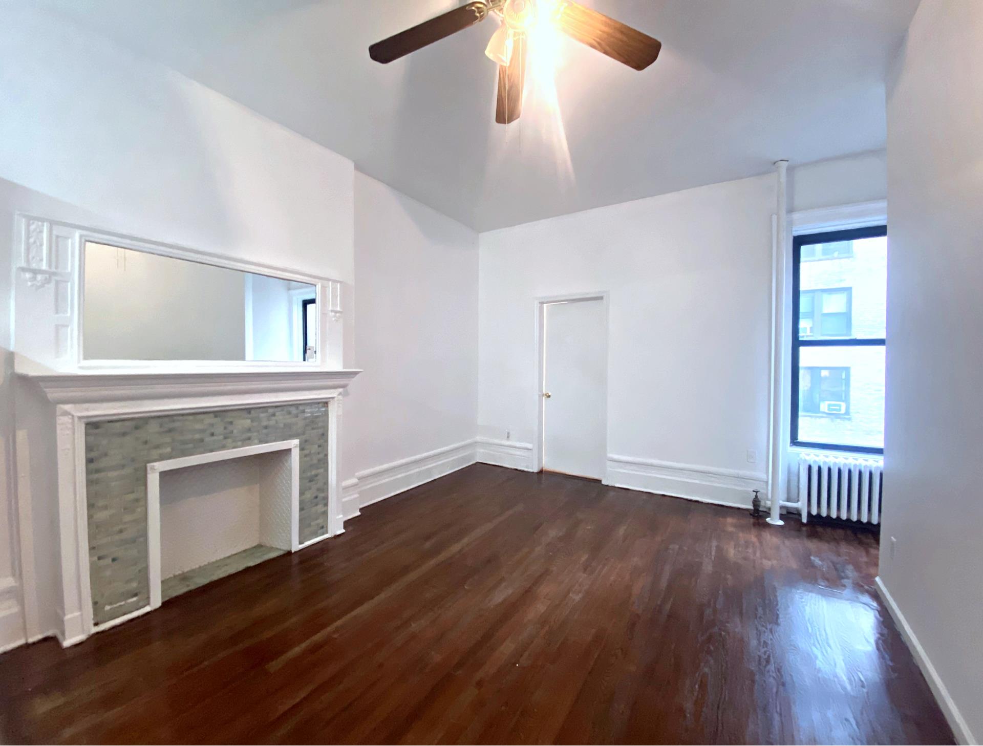 #1 photo, 32 W 69TH Street, 曼哈顿 上西城 Lincoln Sq , NY 10023