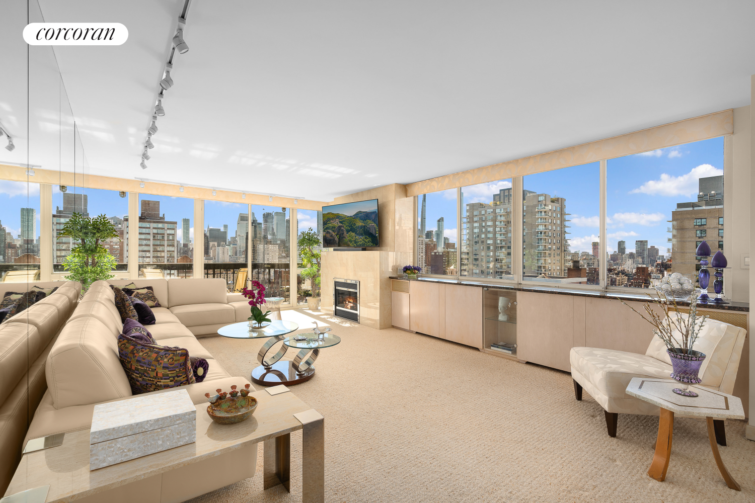 #1 photo, 330 East 75th Street, Lenox Hill , NY 10021