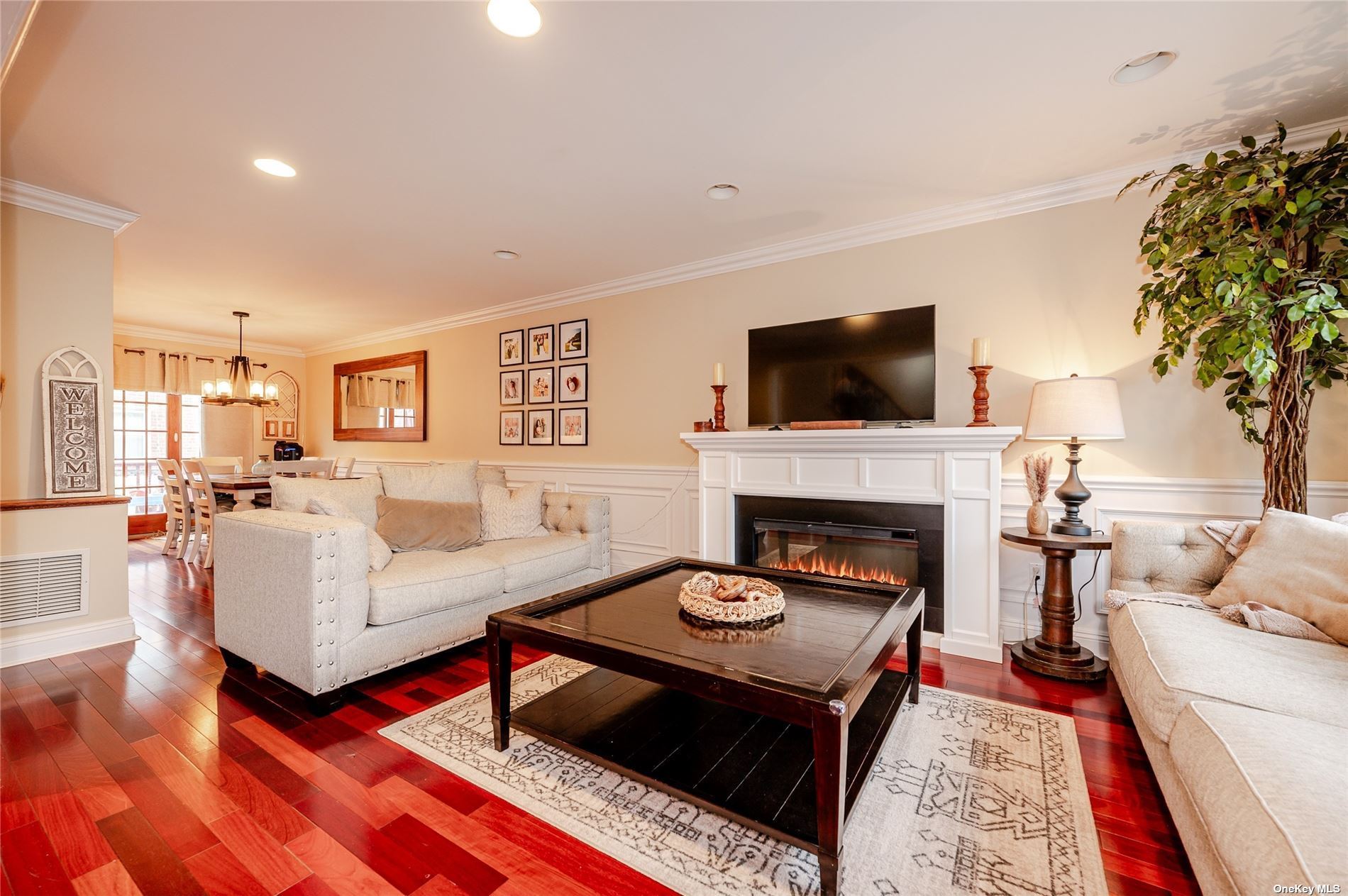 #1 photo, 3530 Long Beach Road, 长岛 Oceanside , NY 11572