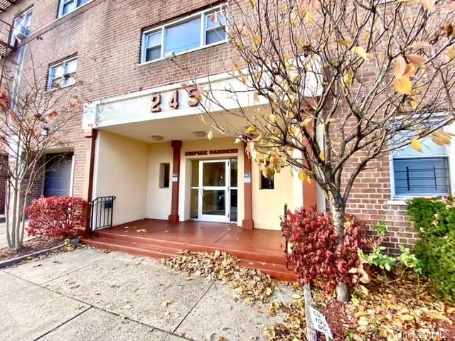 #1 photo, 245 Bronx River Road, Yonkers , NY 10704