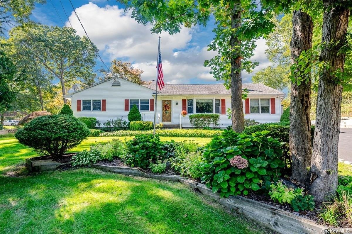 #1 photo, 34 Mayfair Road, Nesconset , NY 11767