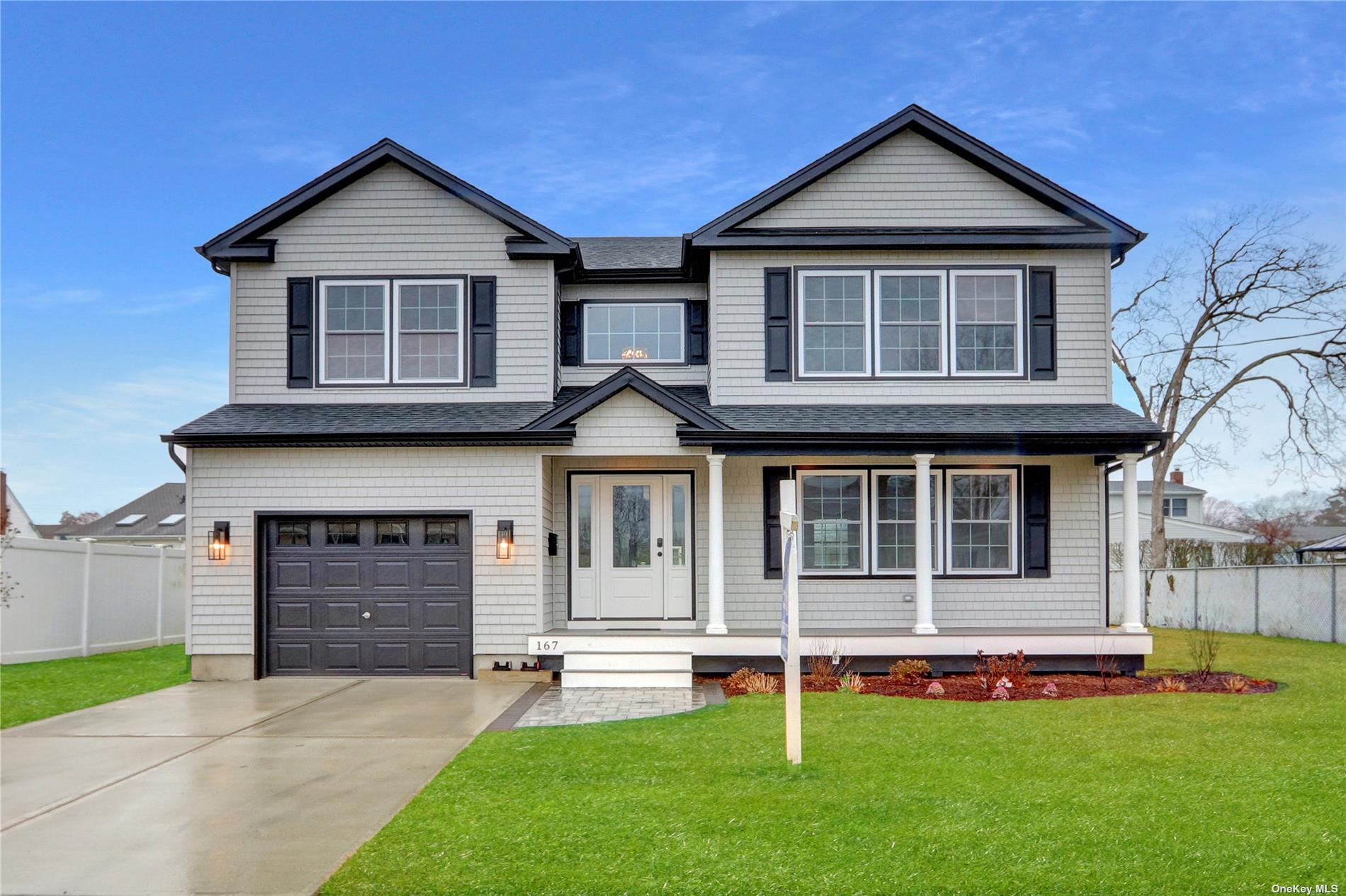 #1 photo, 167 N Queens Avenue, 長島 Massapequa , NY 11758