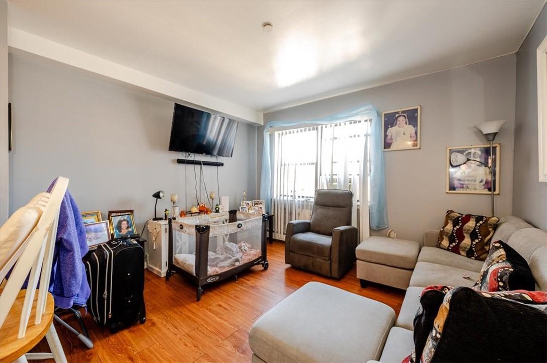 #14 photo, 941 Croes Avenue, ブロンクス区 Bronx , NY 10473