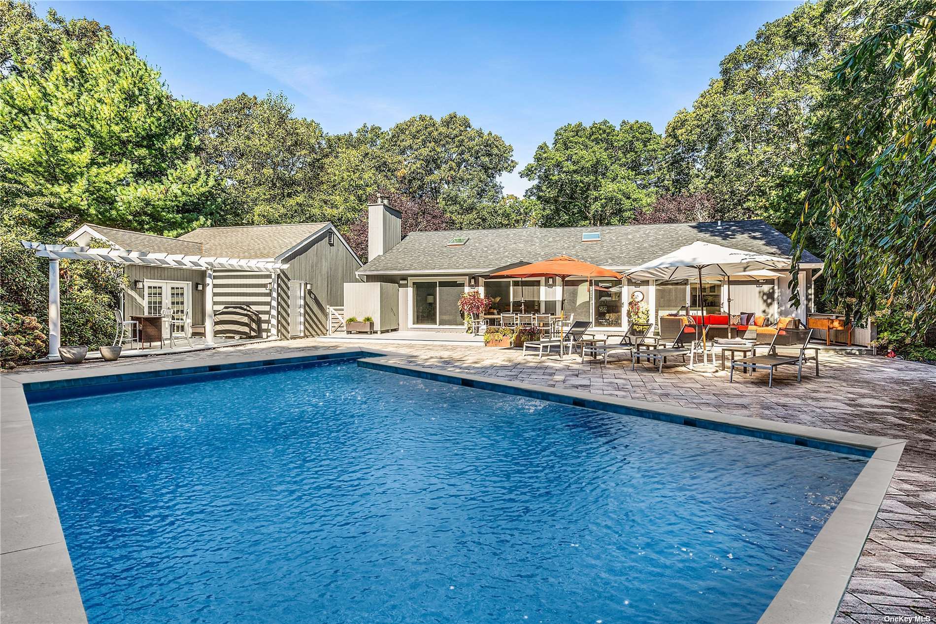 #1 photo, 19 Monument Lane, 東長島 汉普顿 East Hampton , NY 11937