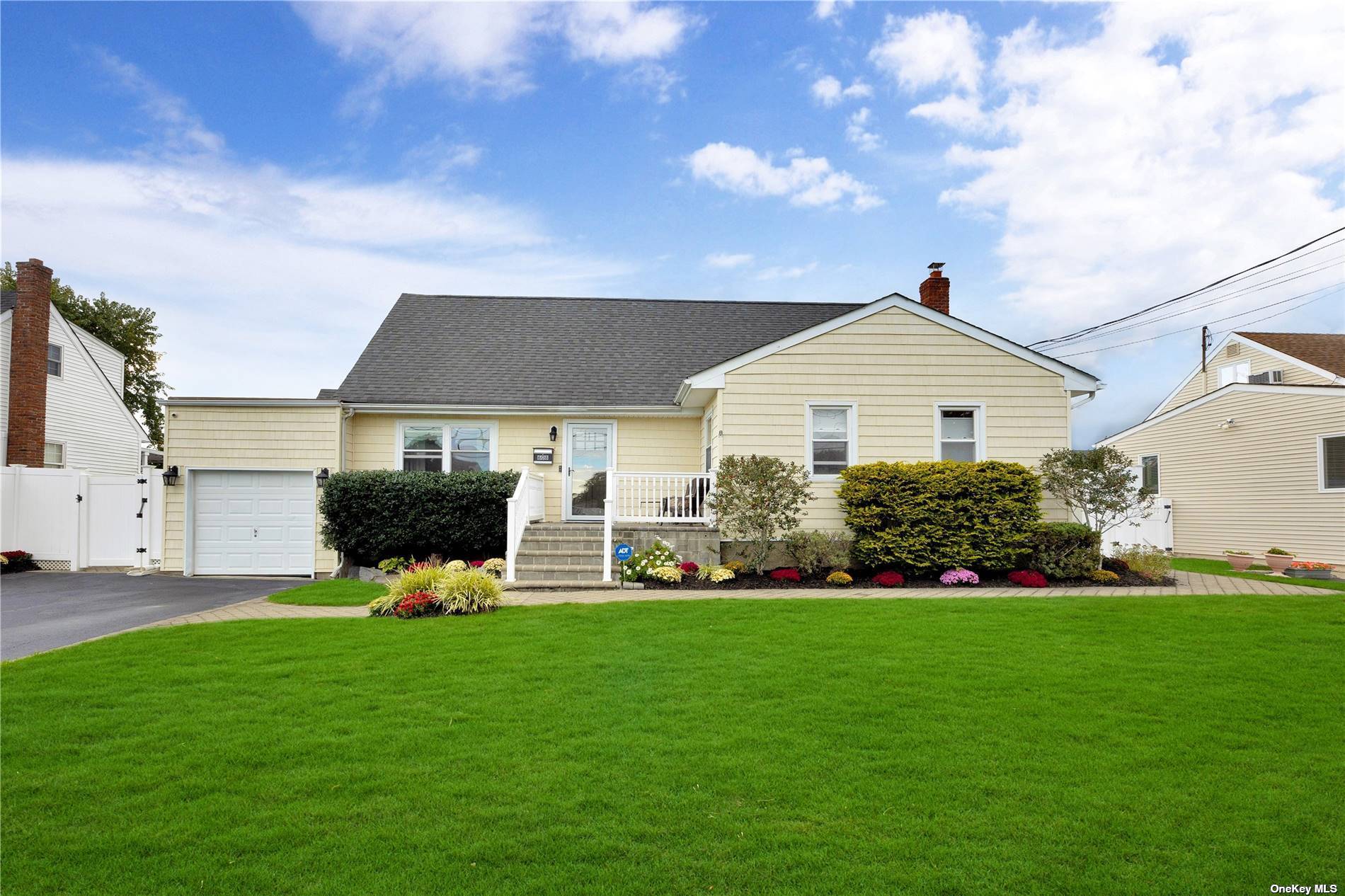 #1 photo, 608 Keith Lane, West Islip , NY 11795