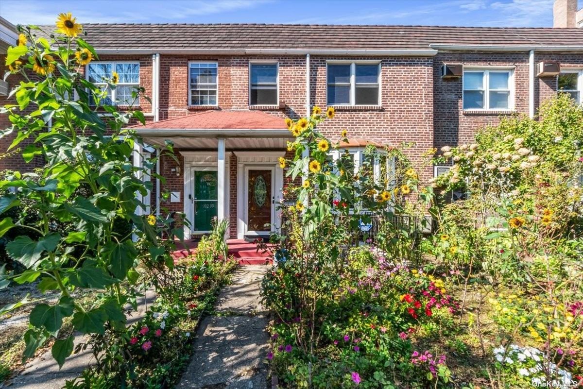 #1 photo, 102-37 68th Avenue, 皇后区 森林小丘 Forest Hills , NY 11375