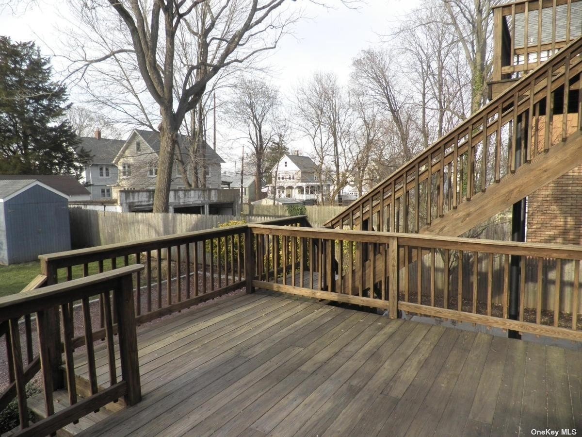 #1 photo, 7 Bayside Avenue, 长岛 Oyster Bay , NY 11771