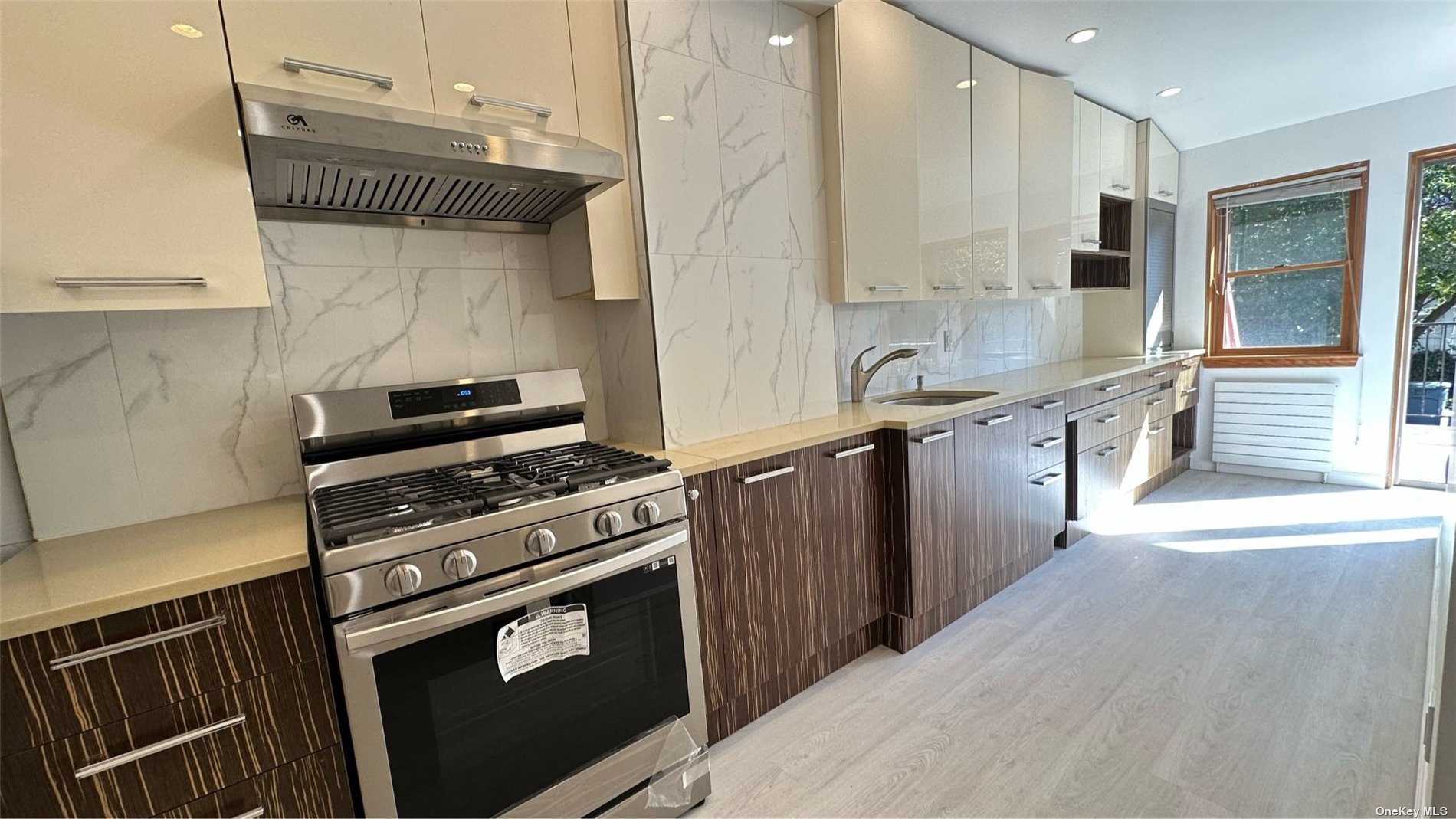 #1 photo, 144-32 Gravett Road, 法拉盛 Flushing , NY 11367