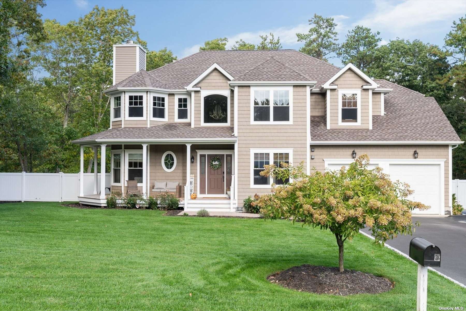 #1 photo, 40 Kerry Court, 東長島 Riverhead , NY 11901