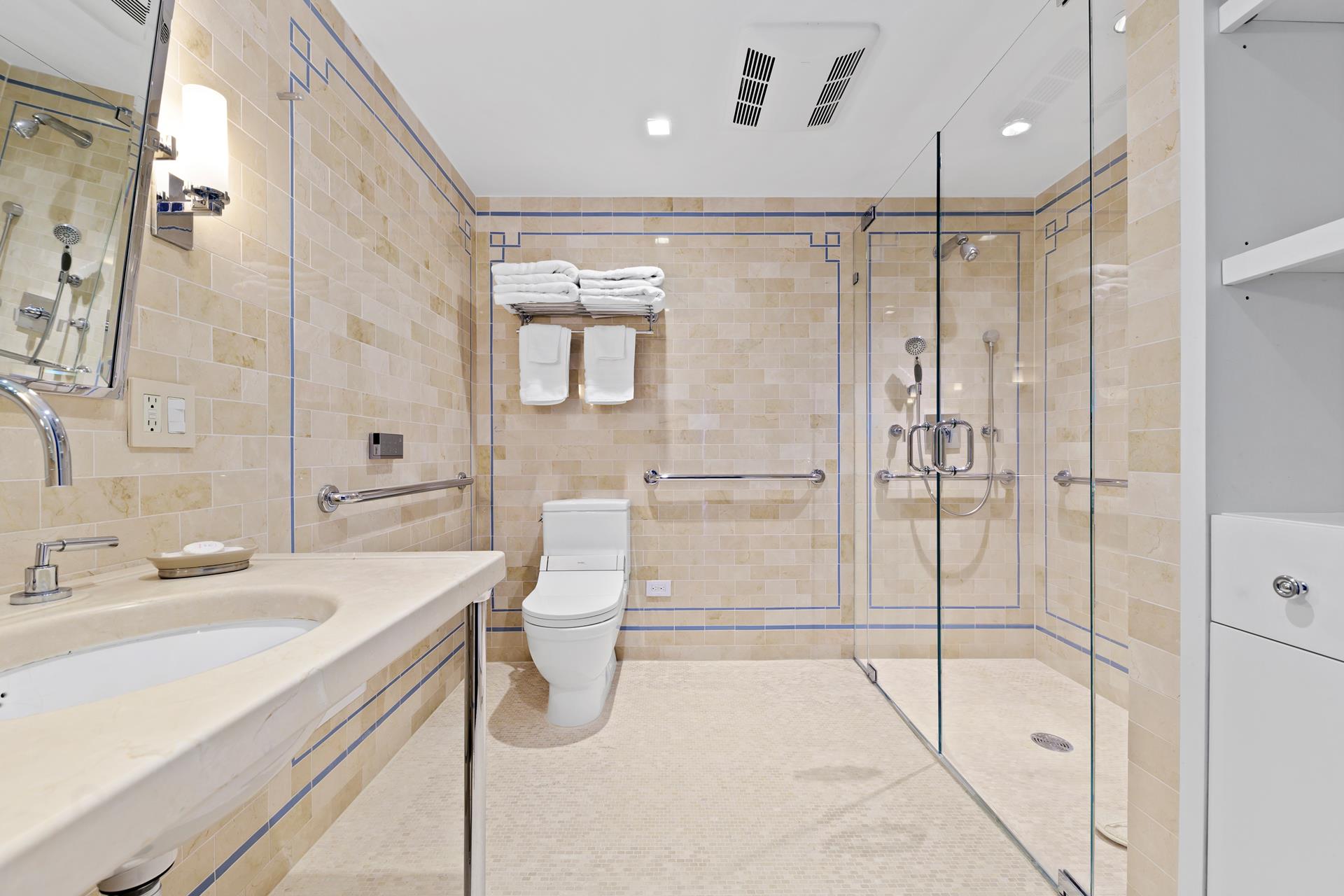 #8 photo, 160 CENTRAL Park S, マンハッタン Central Park South , NY 10019