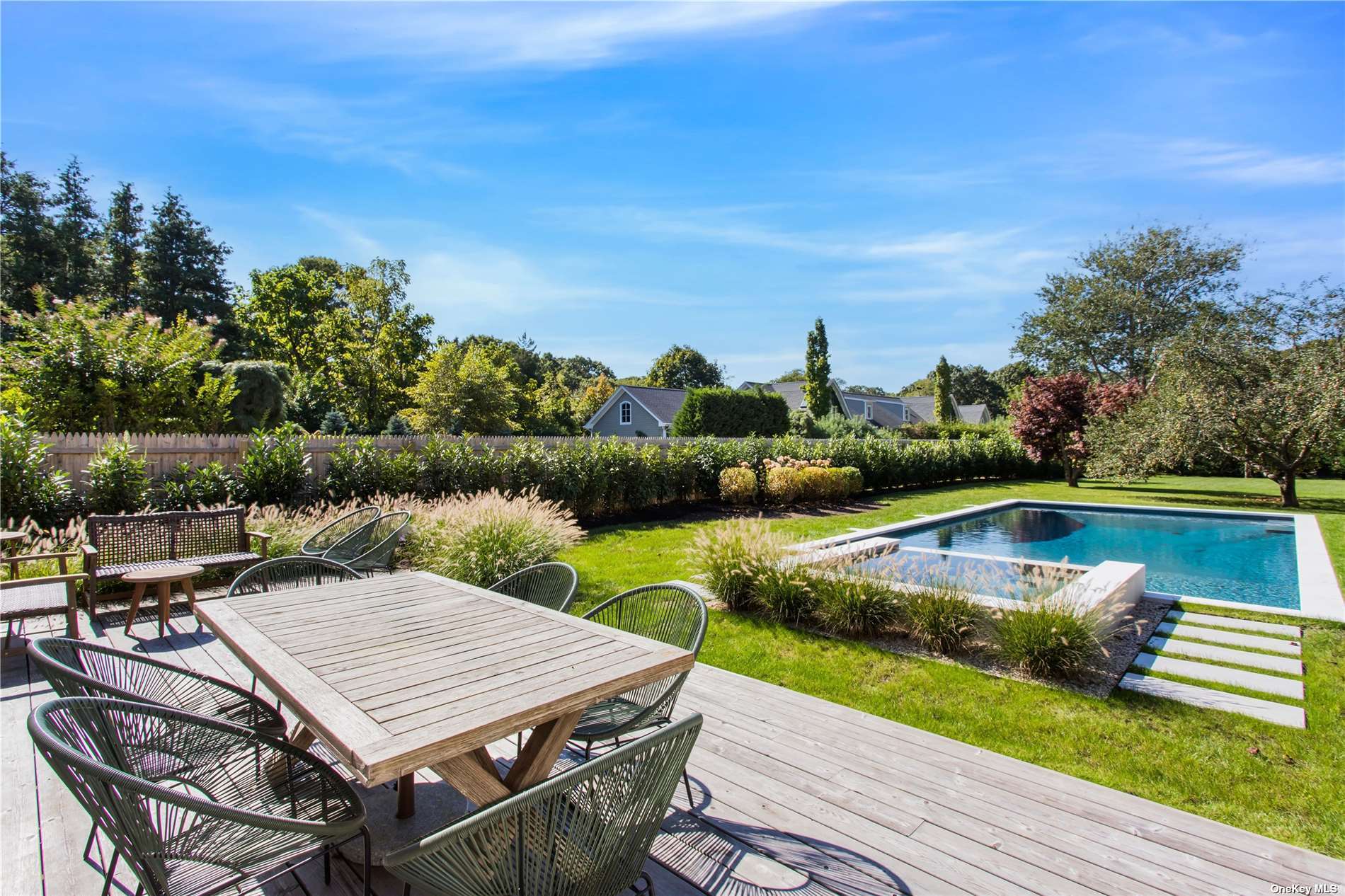 #1 photo, 93 Oneck Lane, 东长岛 汉普顿 Westhampton , NY 11977