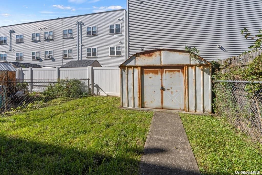 #1 photo, 421 Beach 29th Street, 皇后区 Far Rockaway , NY 11691