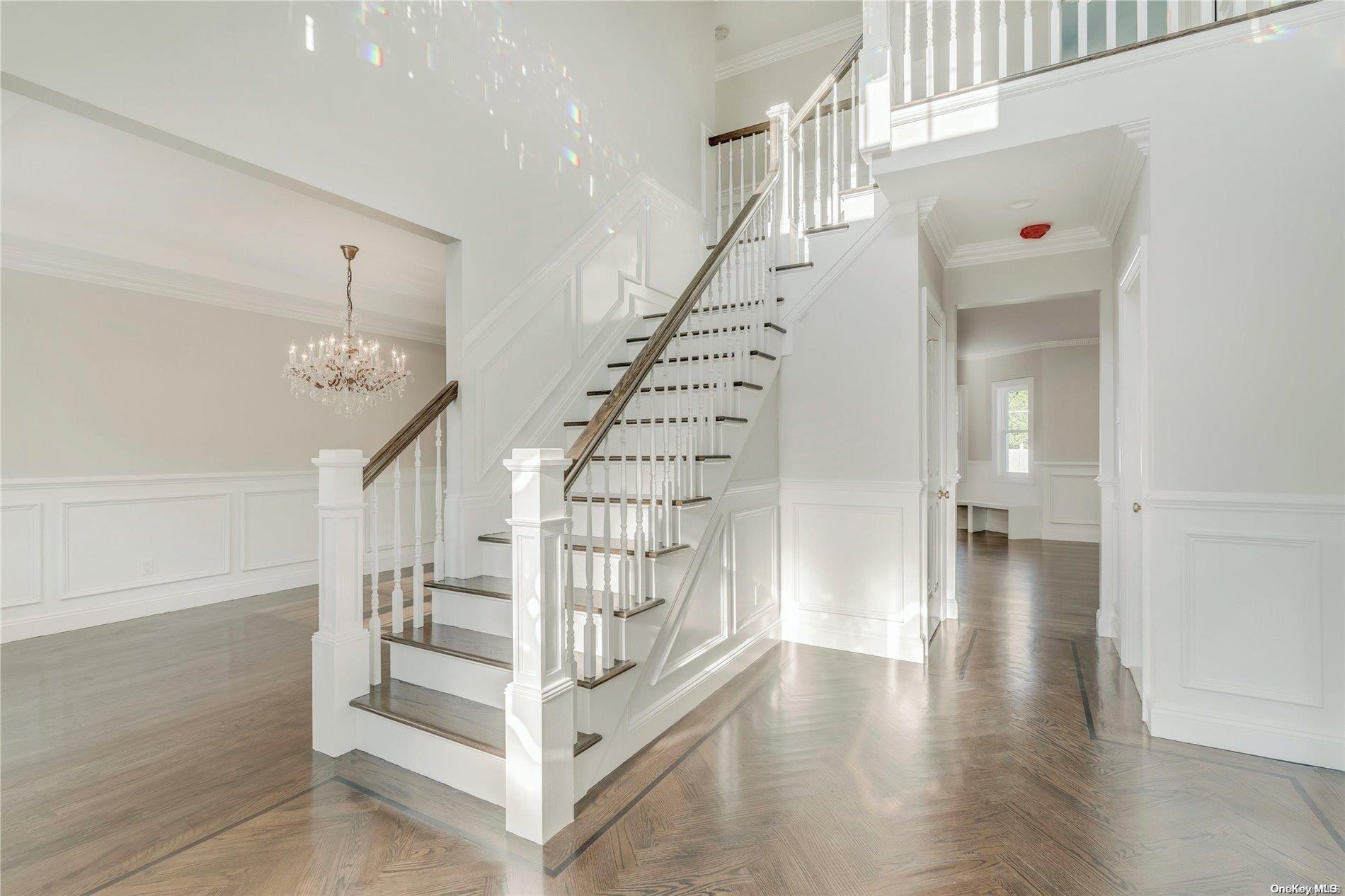 #1 photo, 103 Florence Drive, 长岛 塞奥瑟 Syosset , NY 11791