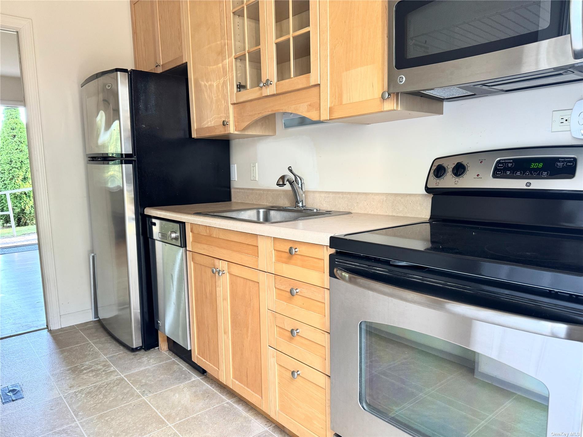 #1 photo, 55075 Route, 东长岛 Southold , NY 11971