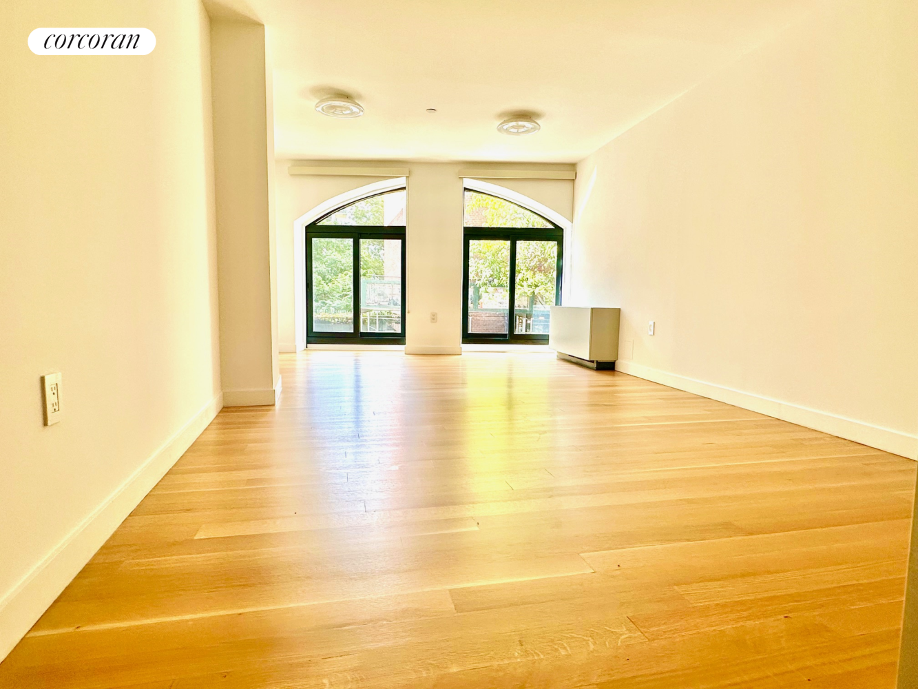 #1 photo, 341 W 11TH Street, 曼哈顿 西村区 West Village , NY 10014