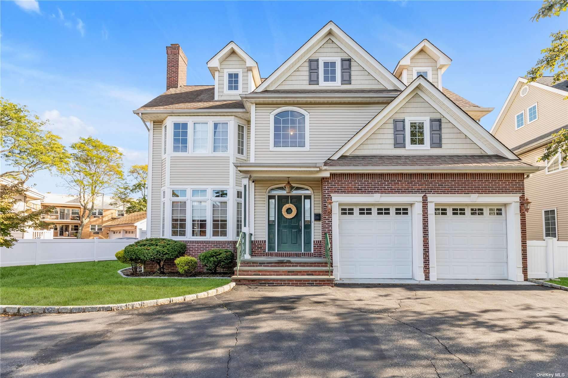 #1 photo, 111 Lincoln Avenue, 长岛 Rockville Centre , NY 11570