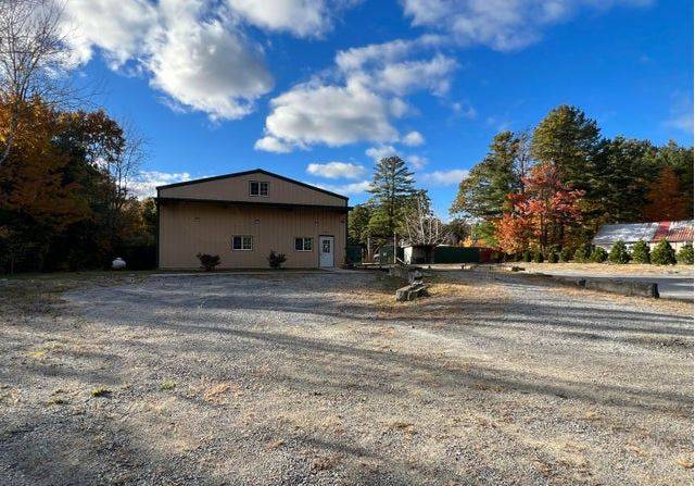 #9 photo, 15 Pasco Avenue, Queensberry , NY 12804