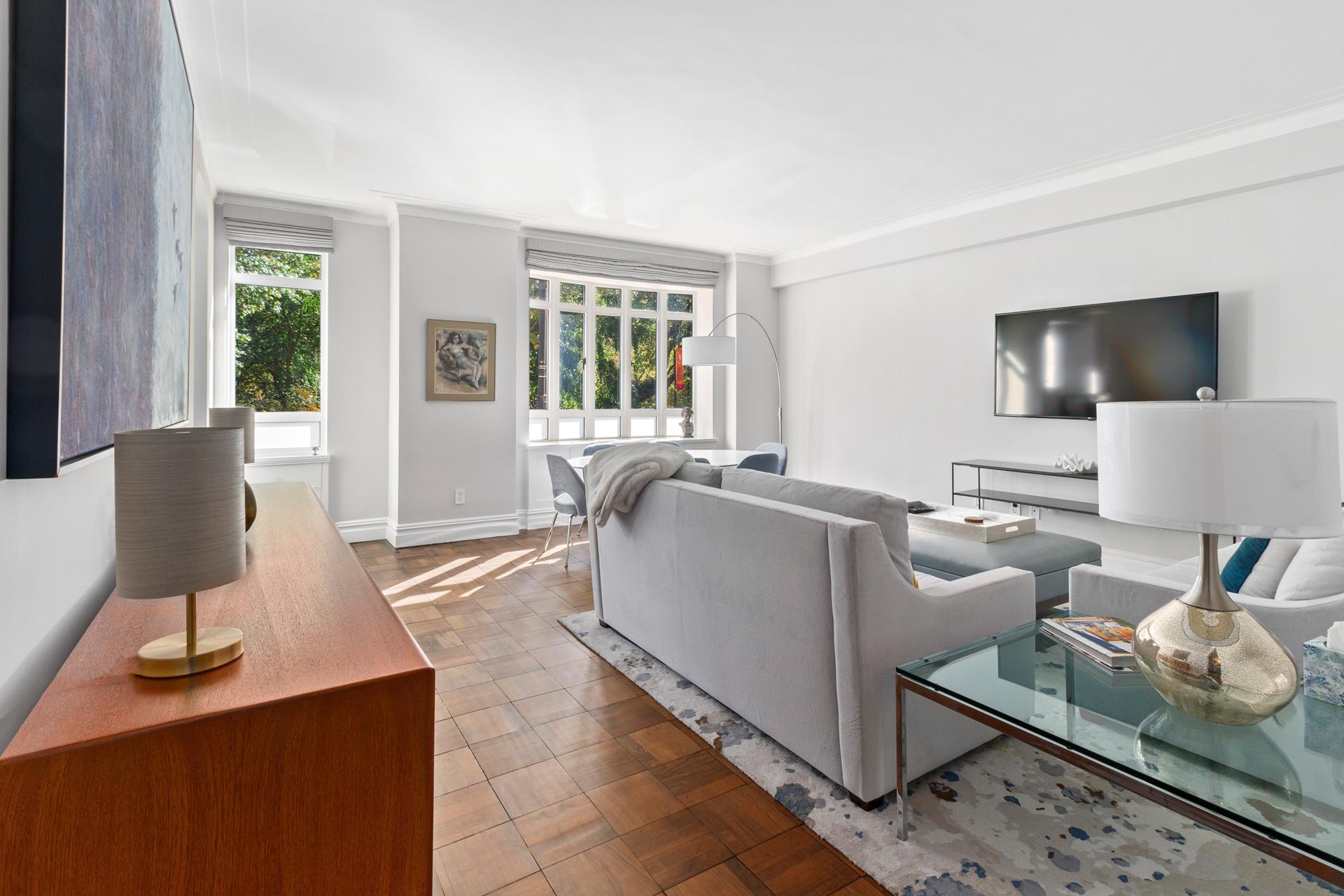 #1 photo, 25 CENTRAL Park W, 曼哈顿 上西城 Lincoln Sq , NY 10023