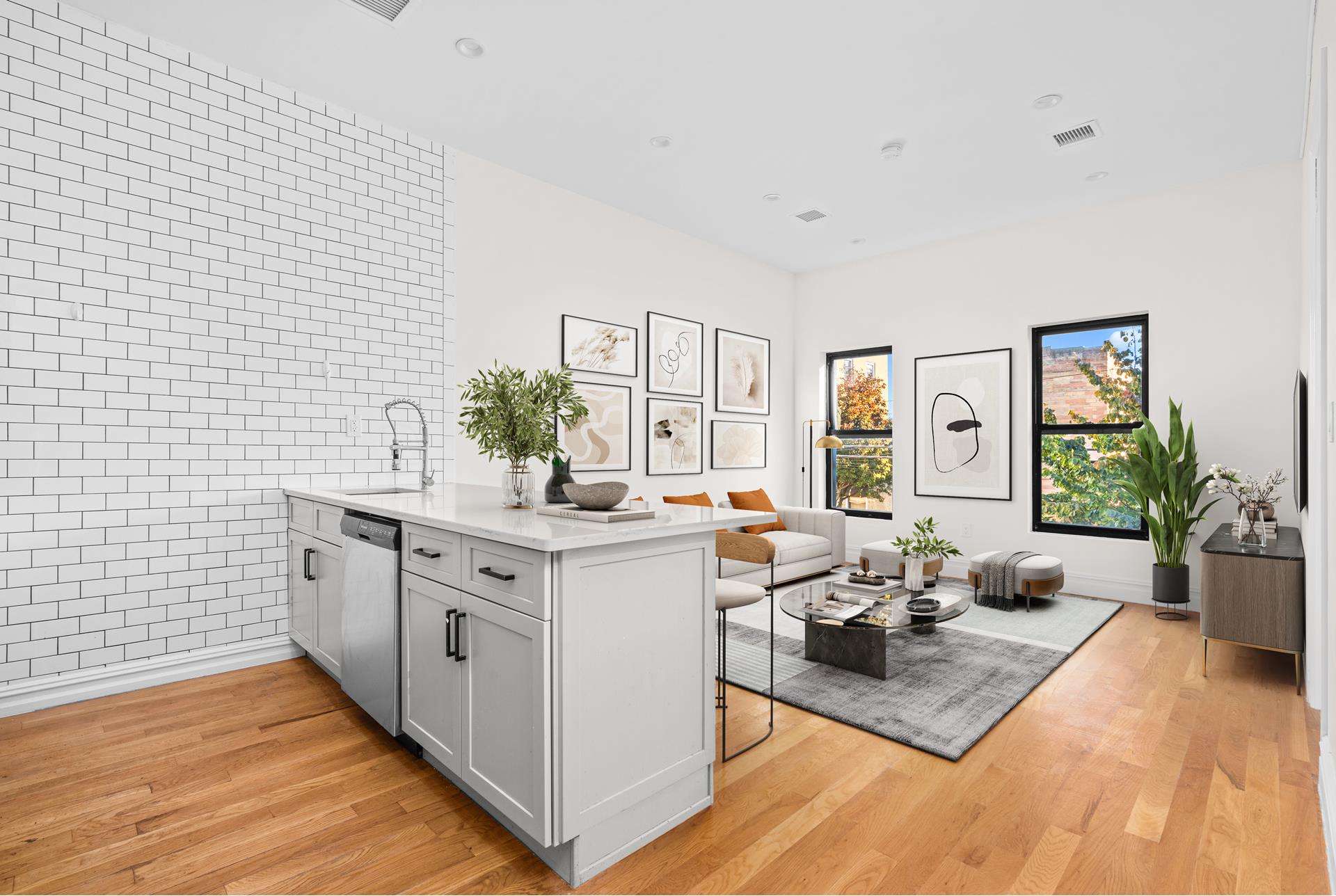 #1 photo, 344 SHEPHERD Avenue, 布鲁克林 East New York , NY 11208