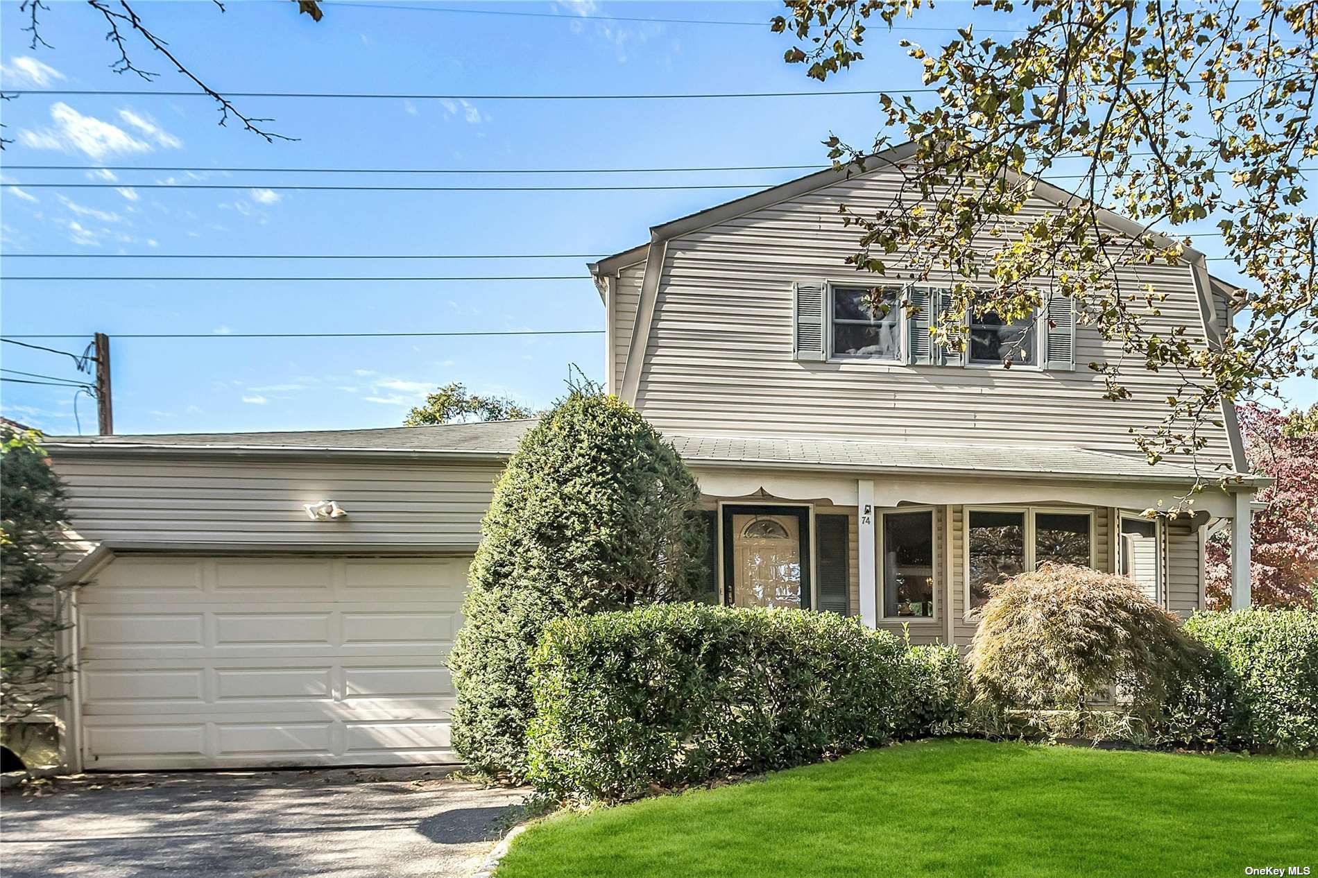 #1 photo, 74 Croyden Court, 长岛 Albertson , NY 11507