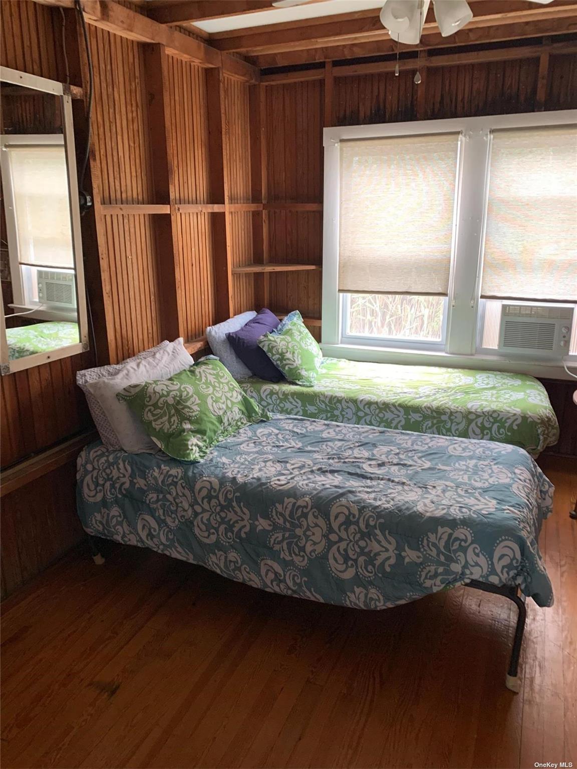 #4 photo, 5 Atlantic Avenue, Seaview , NY 11770