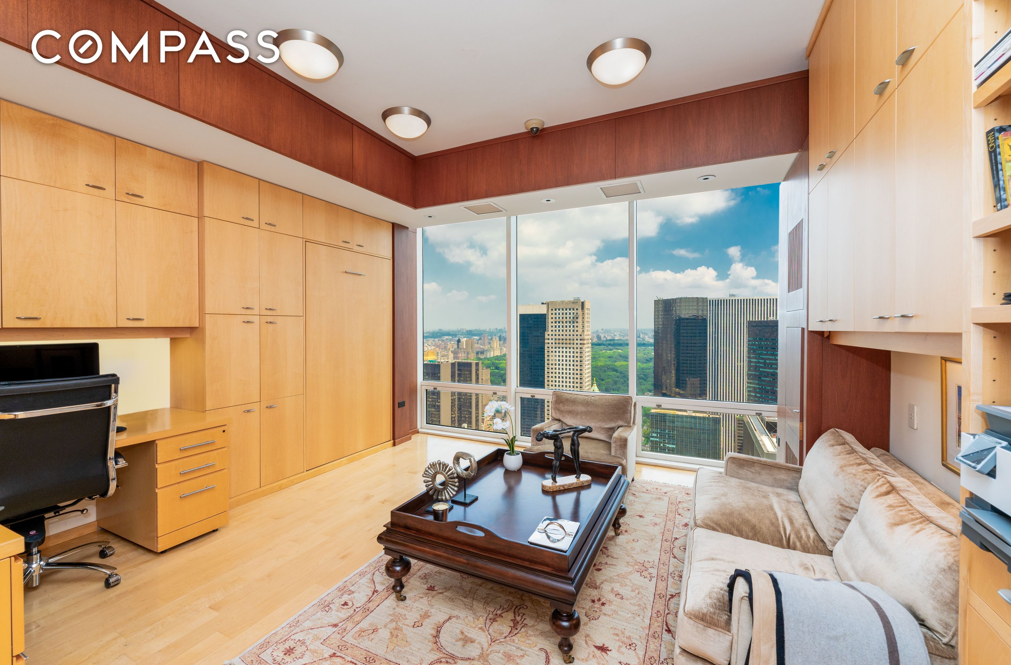 #18 photo, 641 5th Avenue, マンハッタン Midtown East , NY 10022