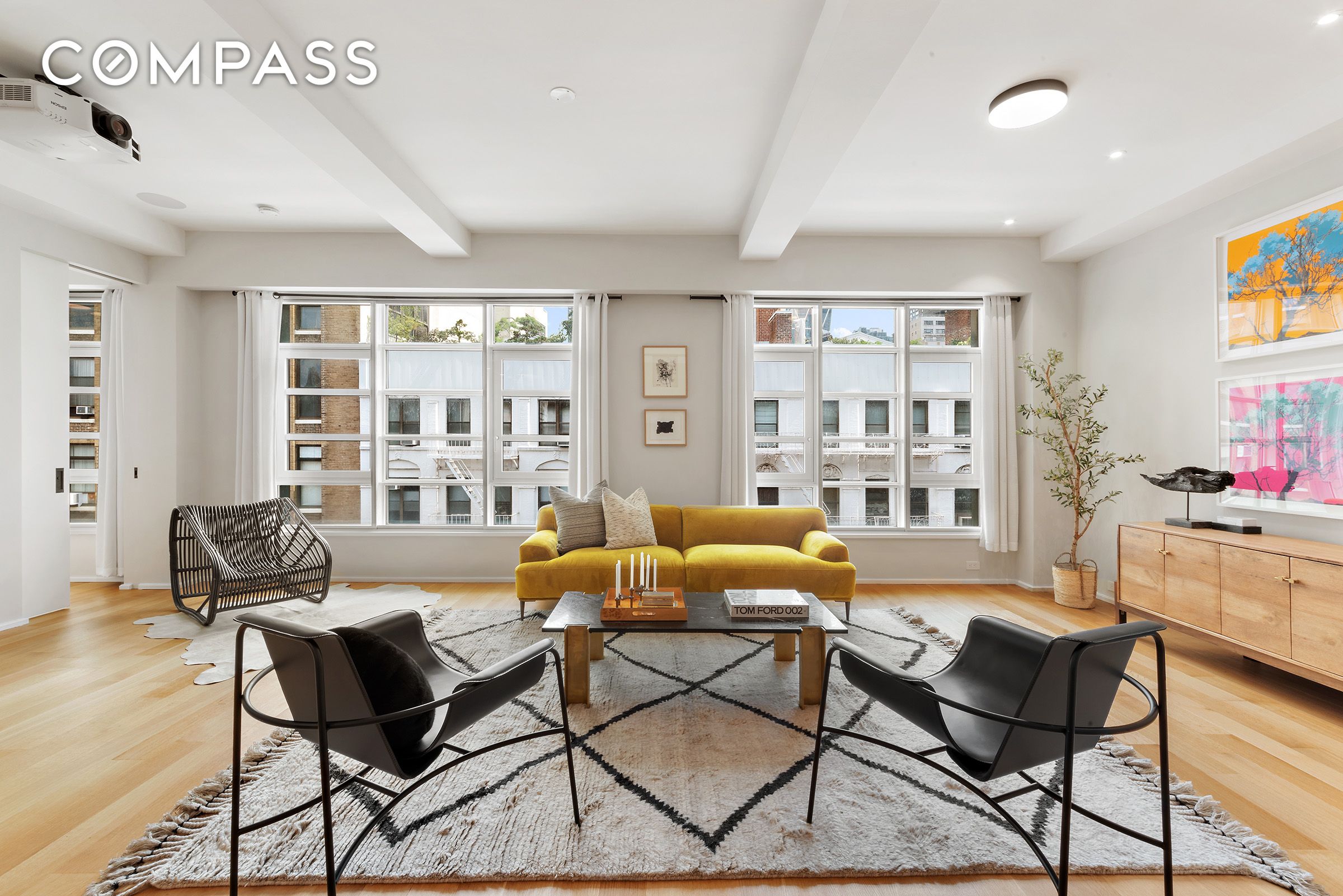 #1 photo, 318 W 52nd Street, 曼哈顿 中城西区 Hell's Kitchen , NY 10019