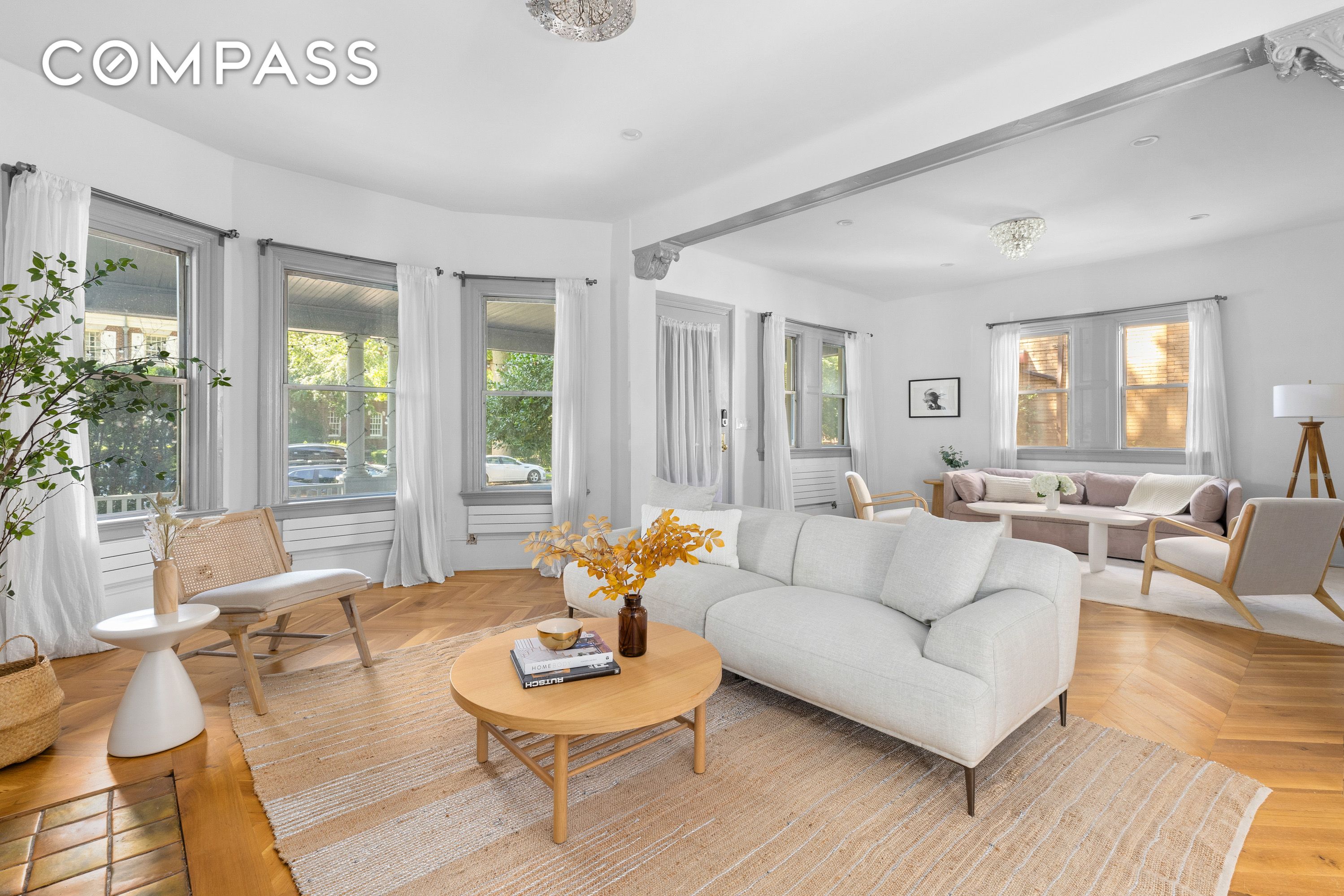 #1 photo, 421 E 19th Street, 布鲁克林 Ditmas Park , NY 11226