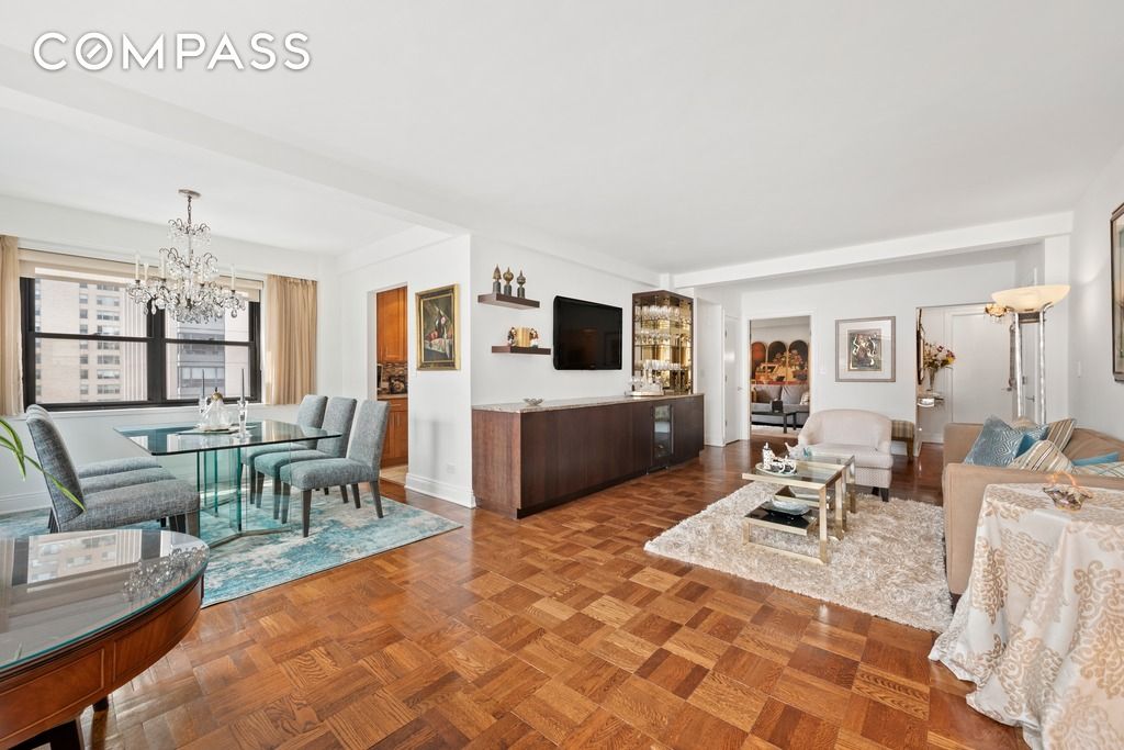 #1 photo, 165 E 72nd Street, 曼哈顿 上东城 Upper East Side , NY 10021