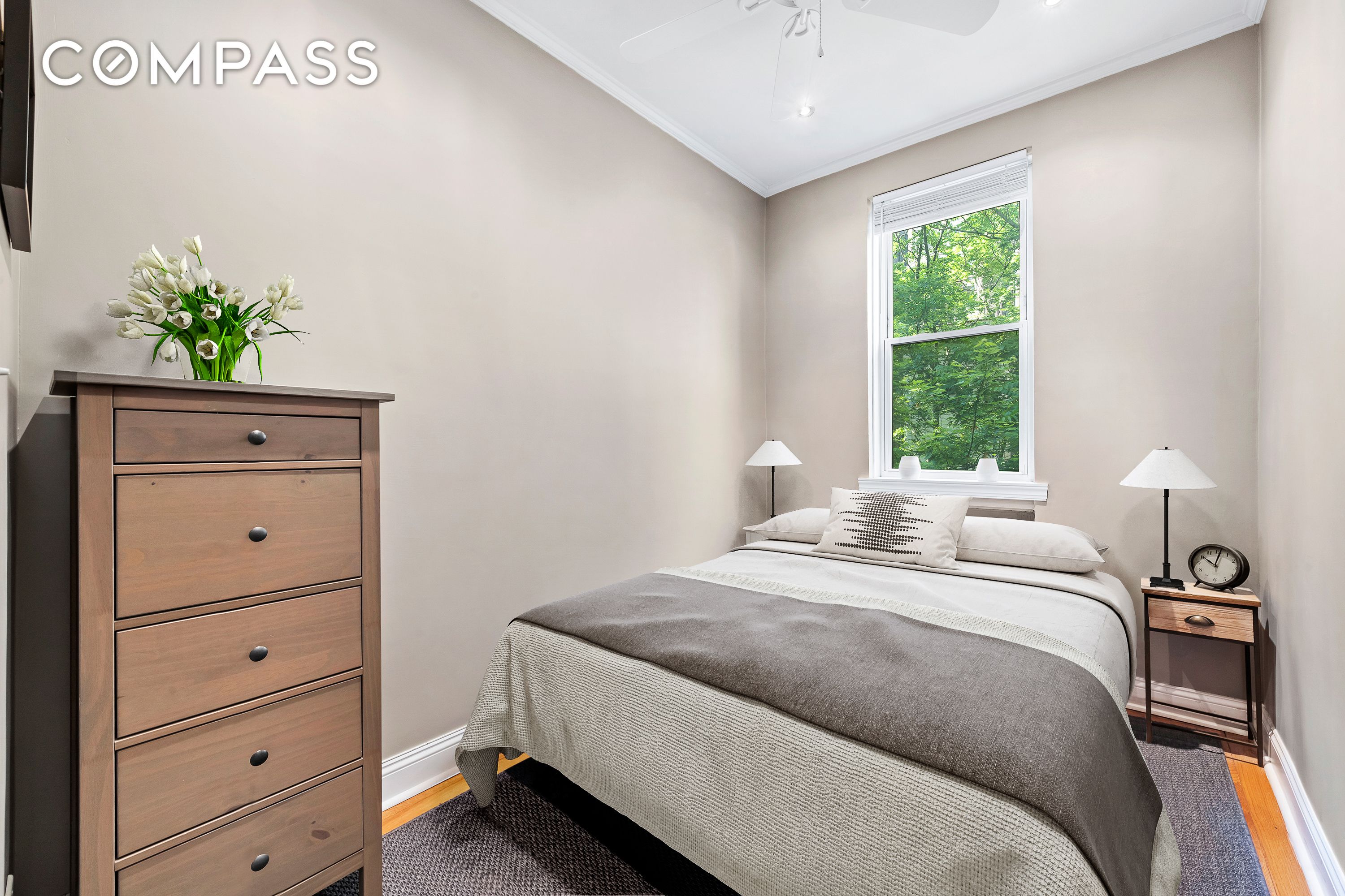 #1 photo, 316 W 83rd Street, 曼哈顿 上西城 Upper West Side , NY 10024