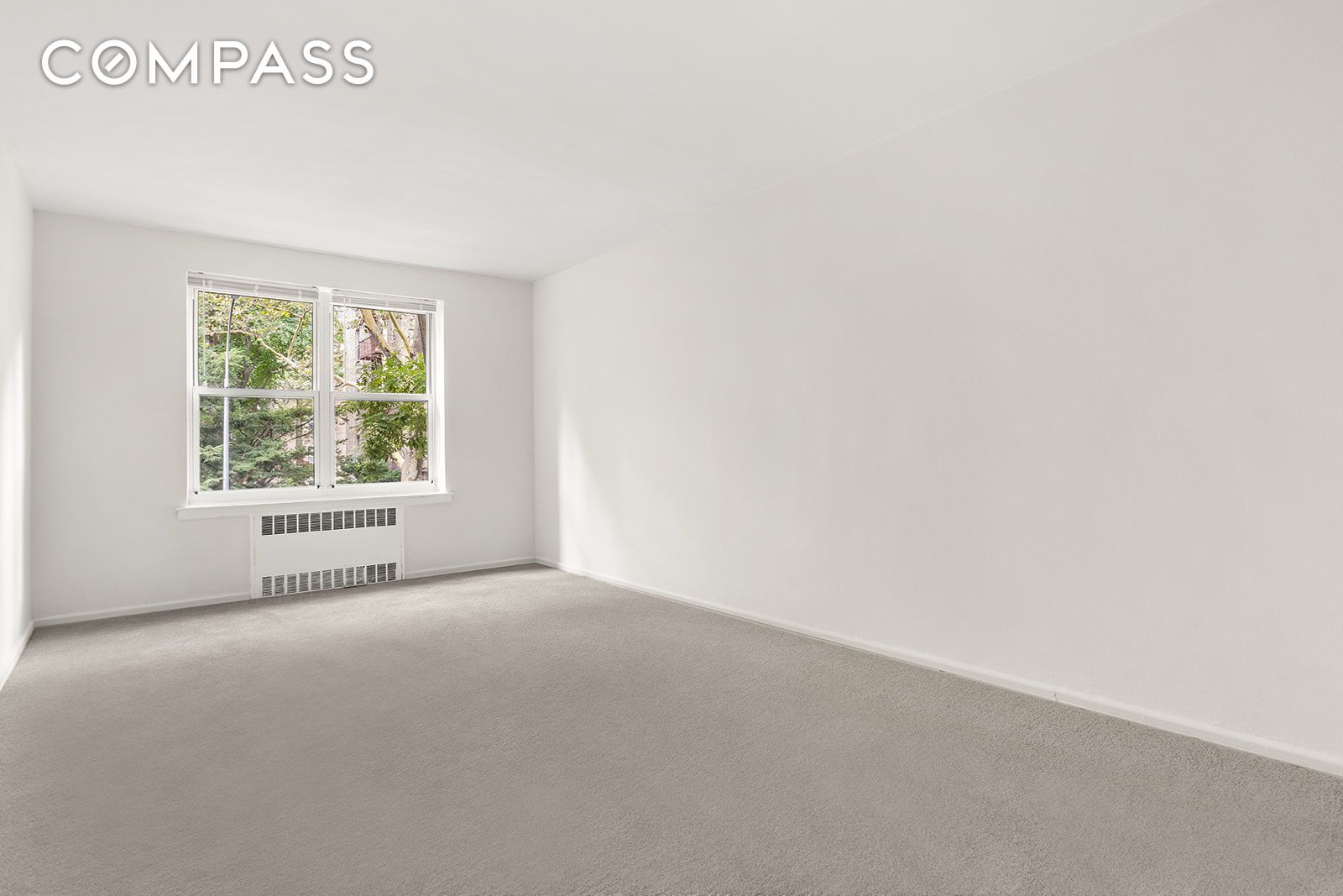 #1 photo, 33-35 81st Street, 皇后区 杰克逊高地 Jackson Heights , NY 11372