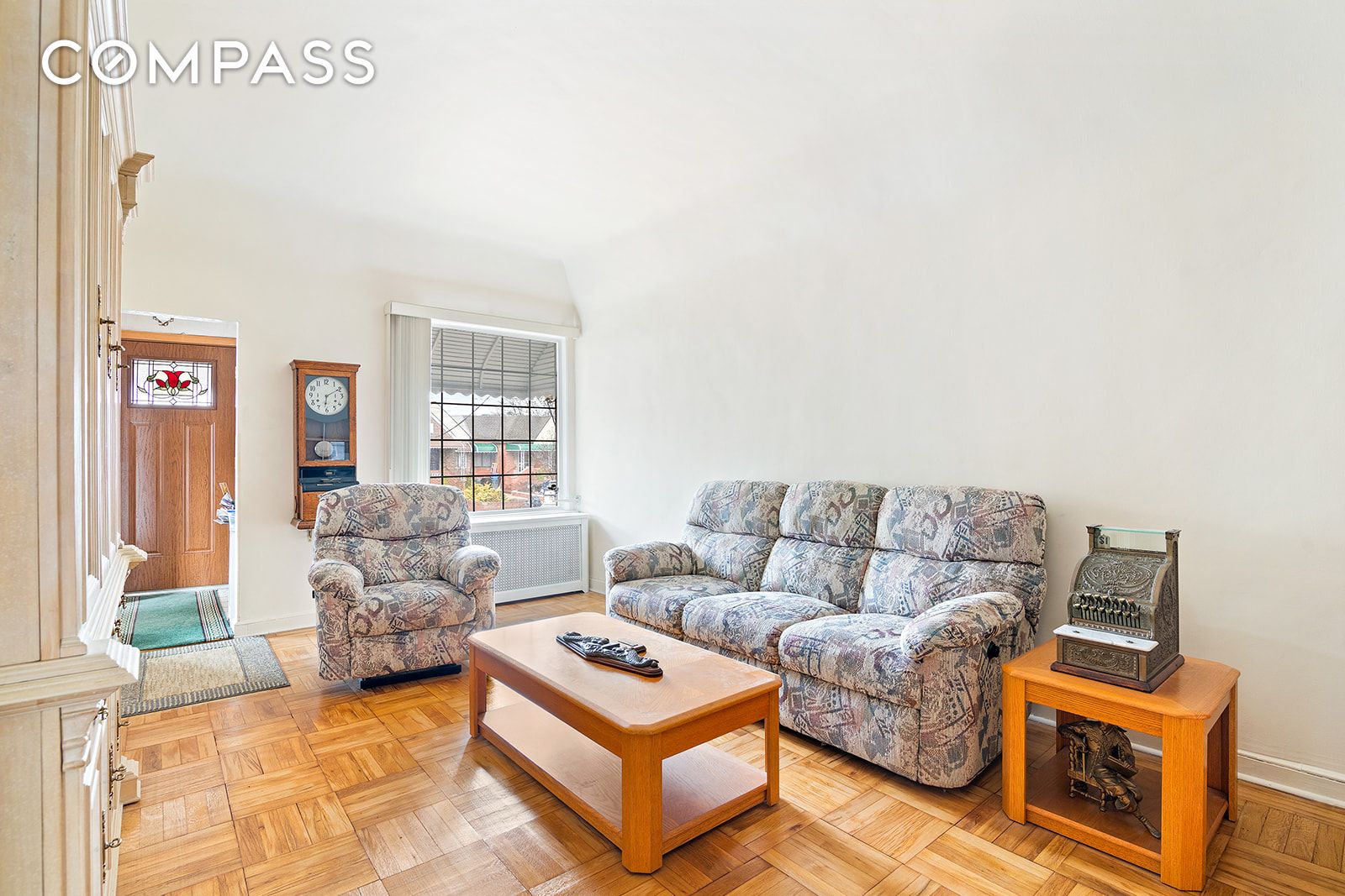 #1 photo, 53-77 62nd Street, 皇后区 麦斯佩斯 Maspeth , NY 11378