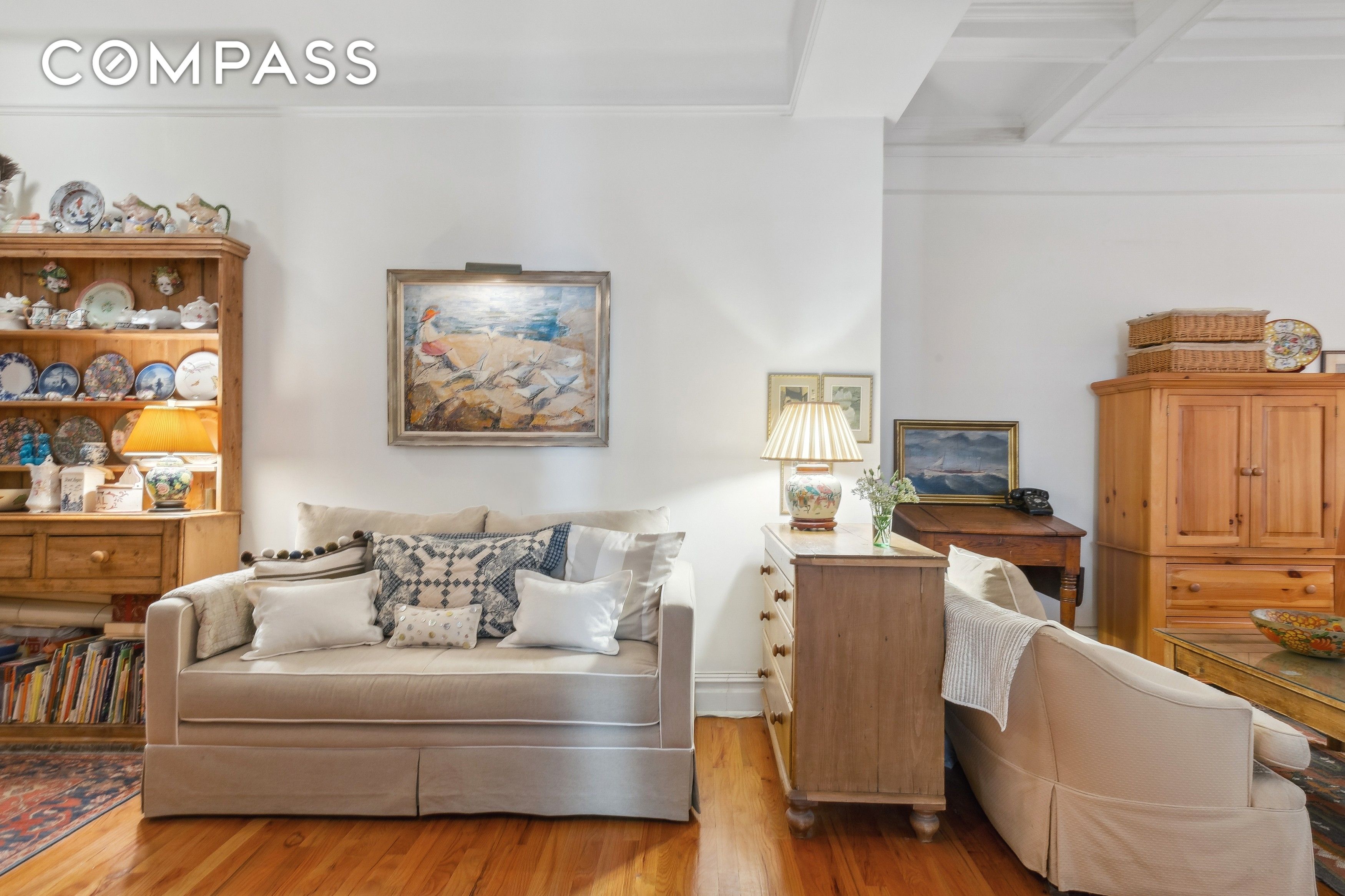 #1 photo, 545 W 111th Street, 曼哈頓 晨边高地 Morningside Heights , NY 10025