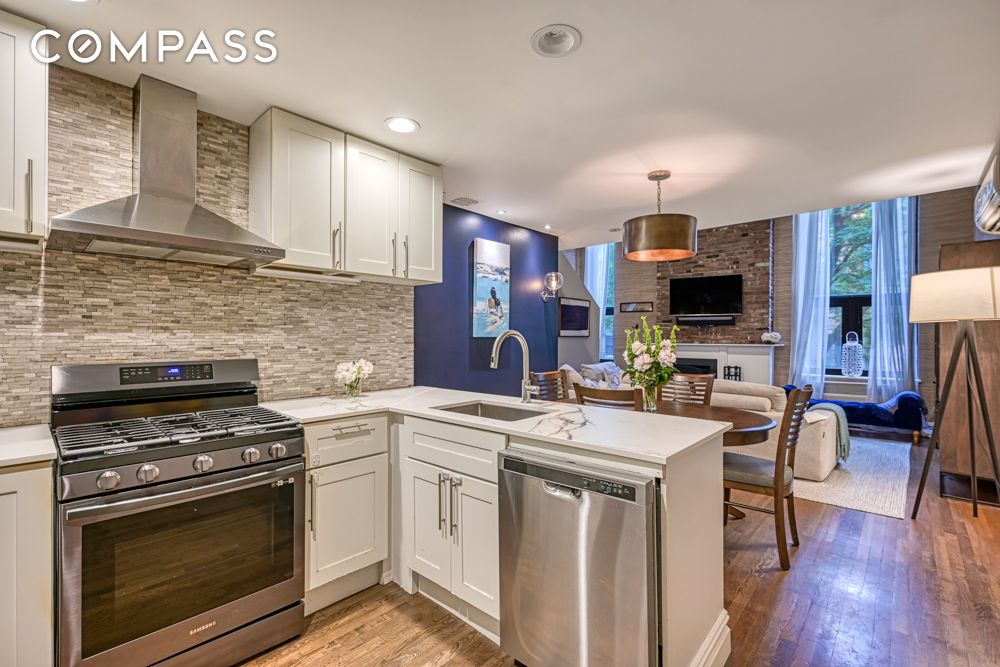 #1 photo, 71 W 83rd Street, 曼哈顿 上西城 Upper West Side , NY 10024