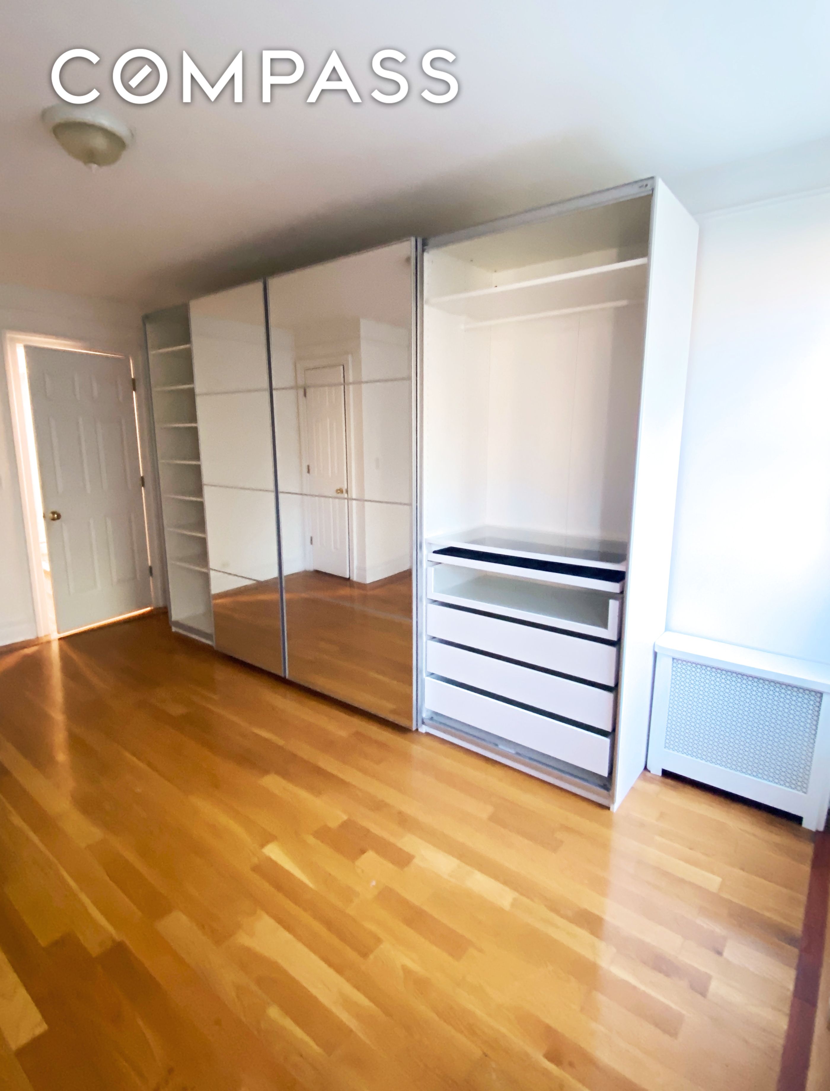 #1 photo, 801 Riverside Drive, 北曼哈顿 Washington Heights , NY 10032