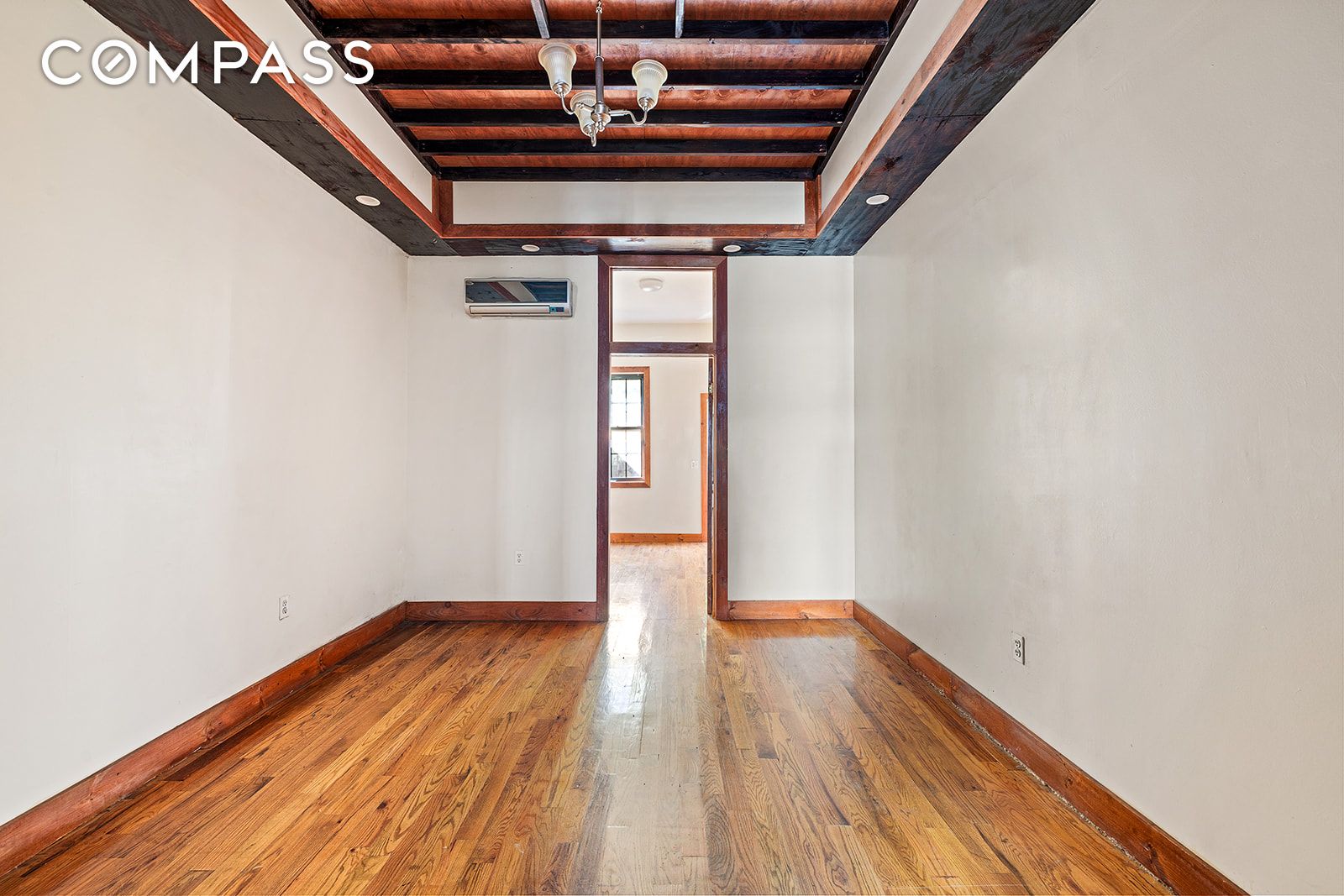 #1 photo, 244 Central Avenue, 布鲁克林 布什维克 Bushwick , NY 11221