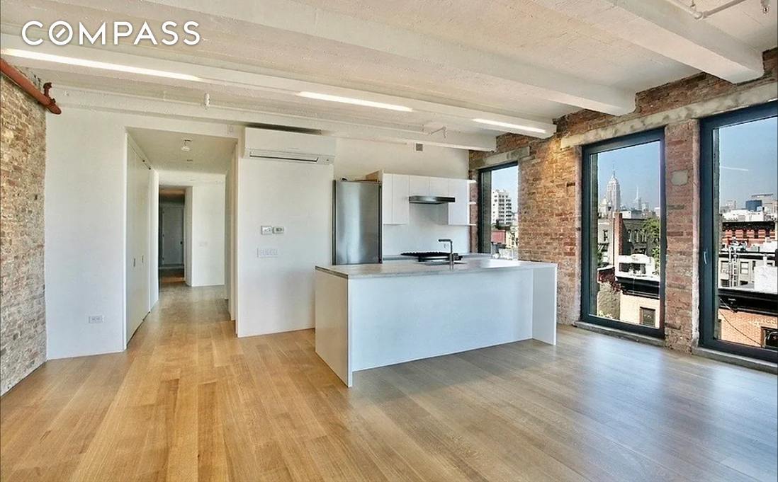 #1 photo, 130 E 7th Street, 曼哈顿 东村区 East Village , NY 10009