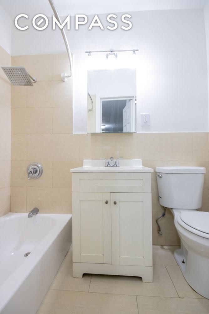 #1 photo, 234 E 52nd Street, 曼哈顿 中城东区 Midtown East , NY 10022