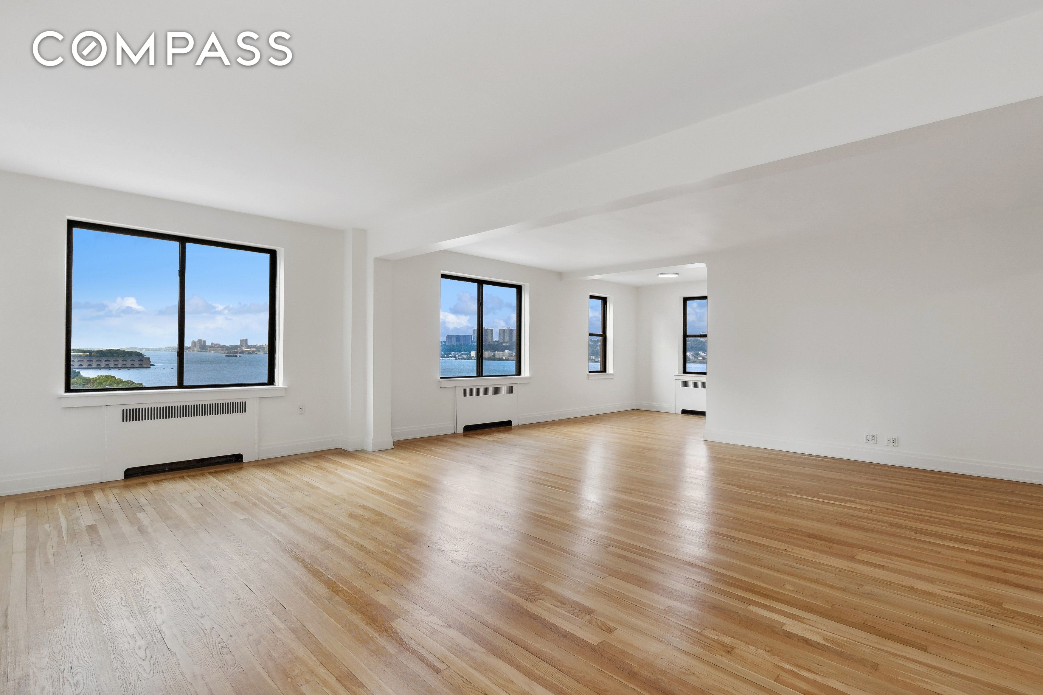 #1 photo, 158-18 Riverside Drive W, 北曼哈顿 Washington Heights , NY 10032