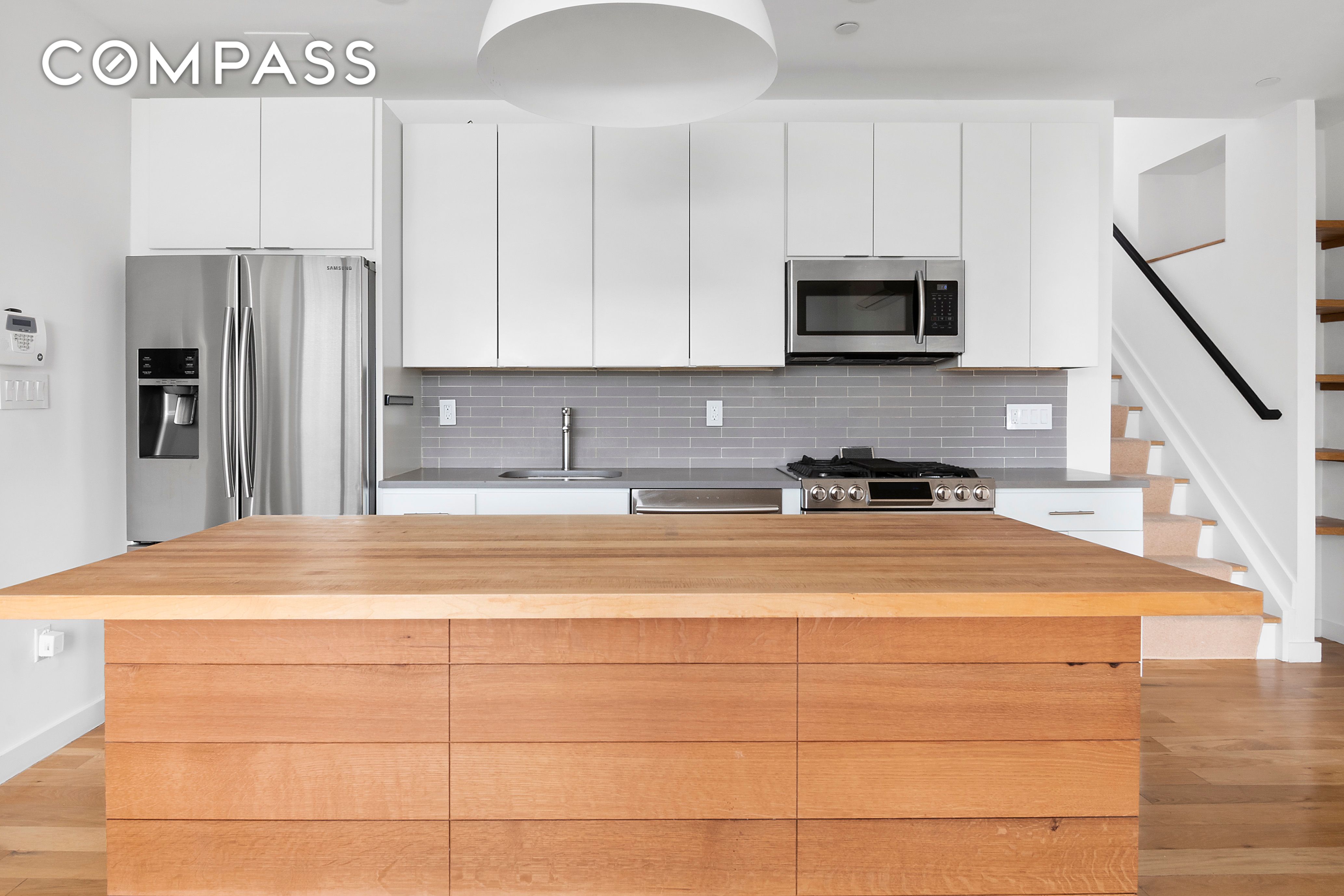 #1 photo, 1149 Bedford Avenue, 布鲁克林 Bedford-Stuyvesant , NY 11216