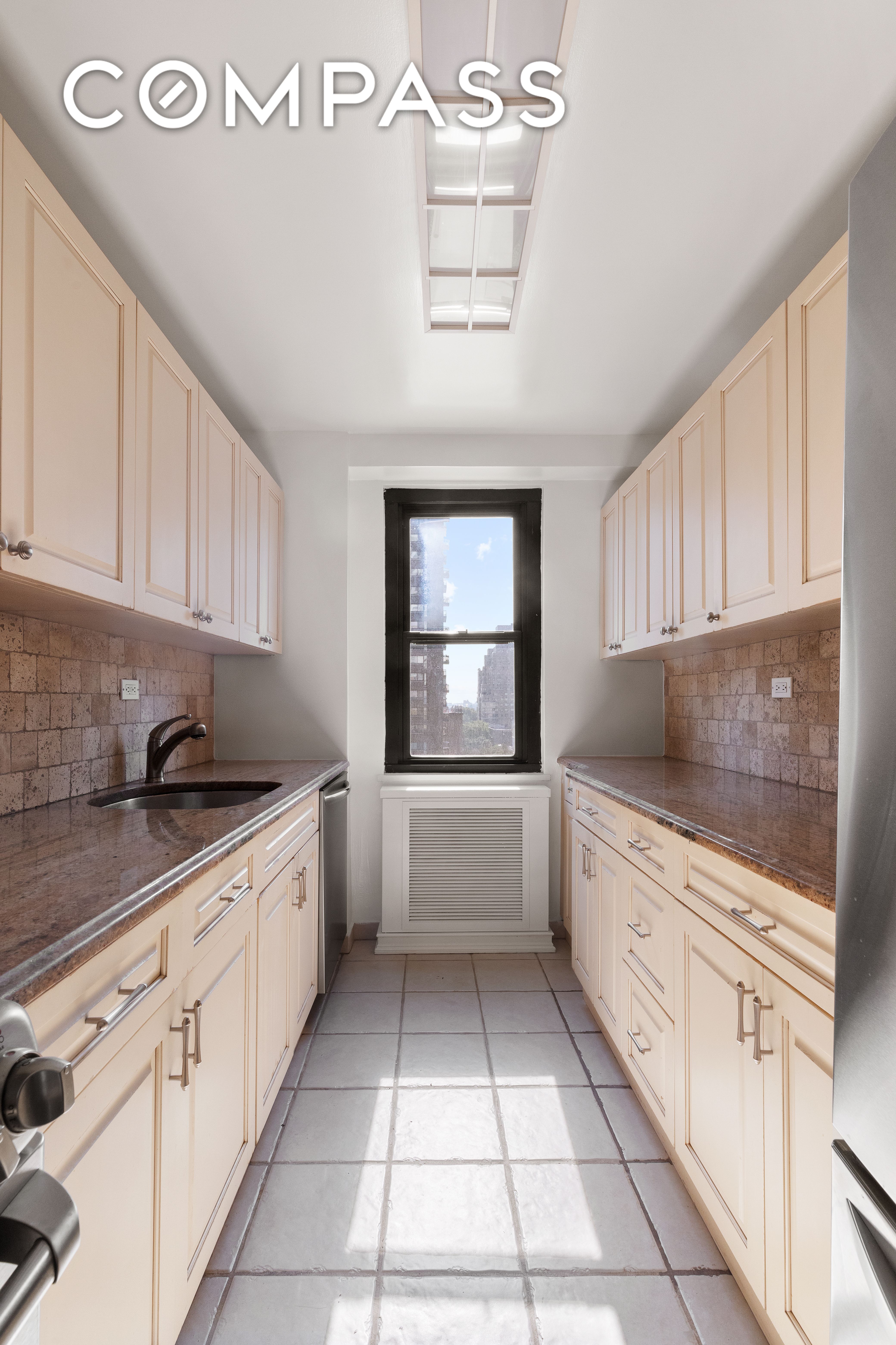 #1 photo, 401 E 89th Street, 曼哈顿 上东城 Upper East Side , NY 10128