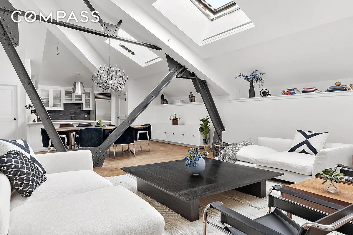 #1 photo, 138 Pierrepont Street, 布鲁克林 Brooklyn Heights , NY 11201