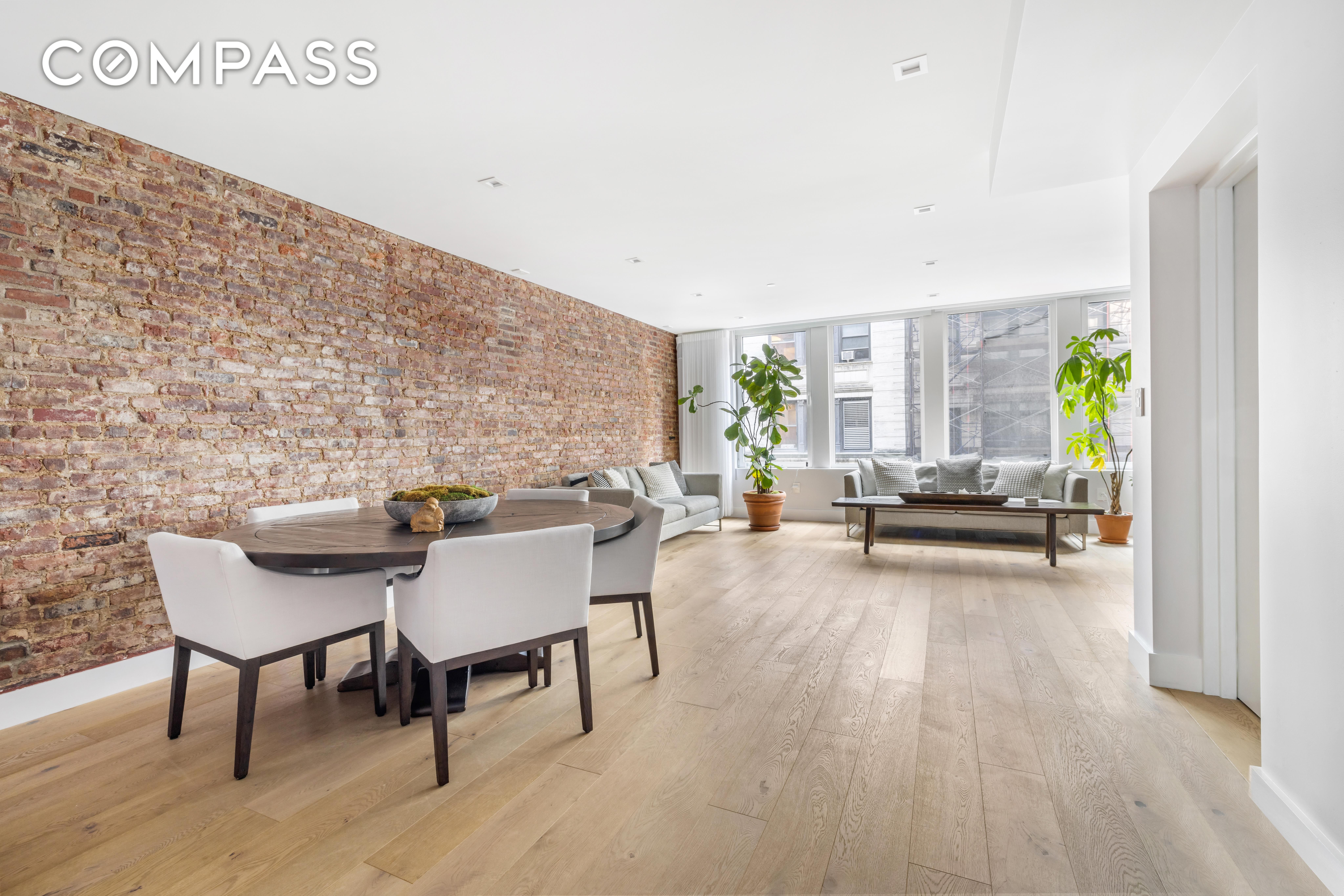 #1 photo, 17 E 17th Street, 曼哈顿 东村区 Flatiron , NY 10003