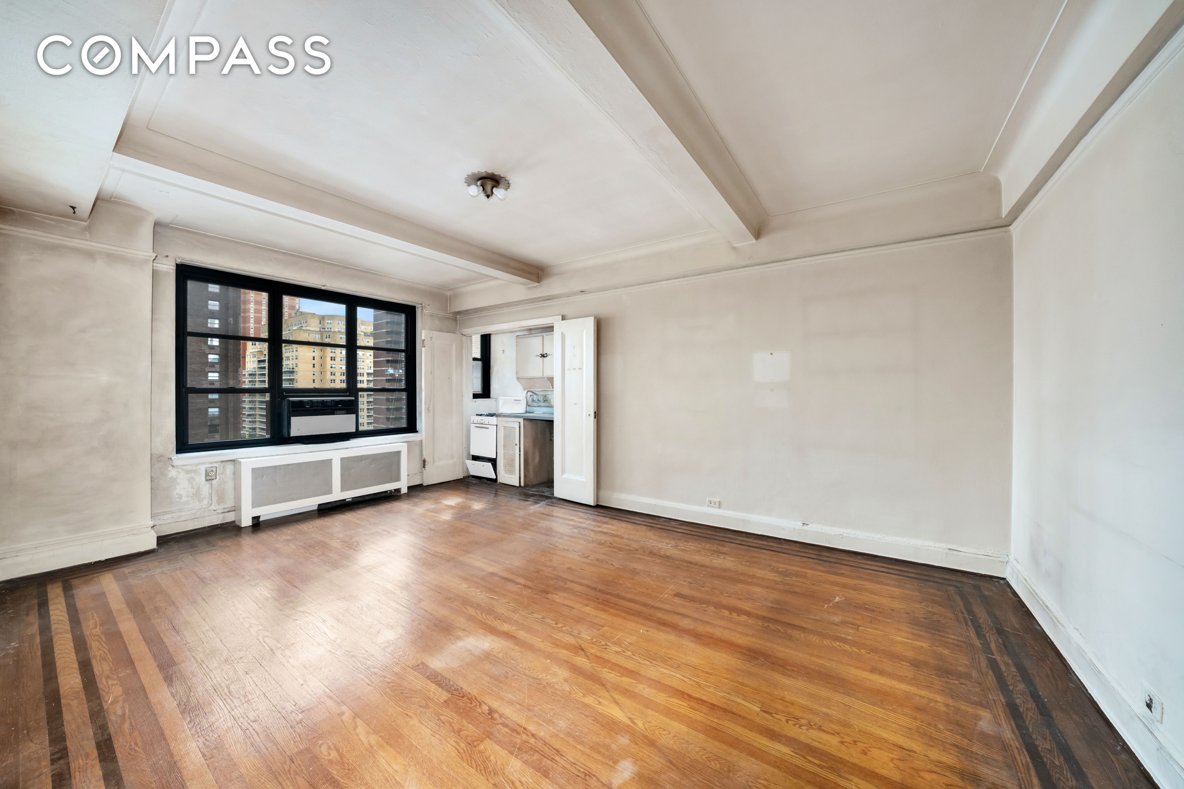 #1 photo, 235 E 22nd Street, 曼哈顿 格拉梅西公园 Gramercy , NY 10010