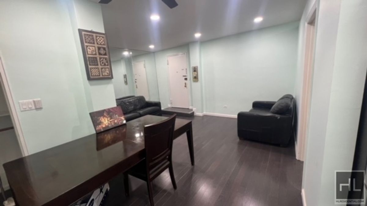 #3 photo, 390 Rugby Road, ブルックリン区 Ditmas Park , NY 11226